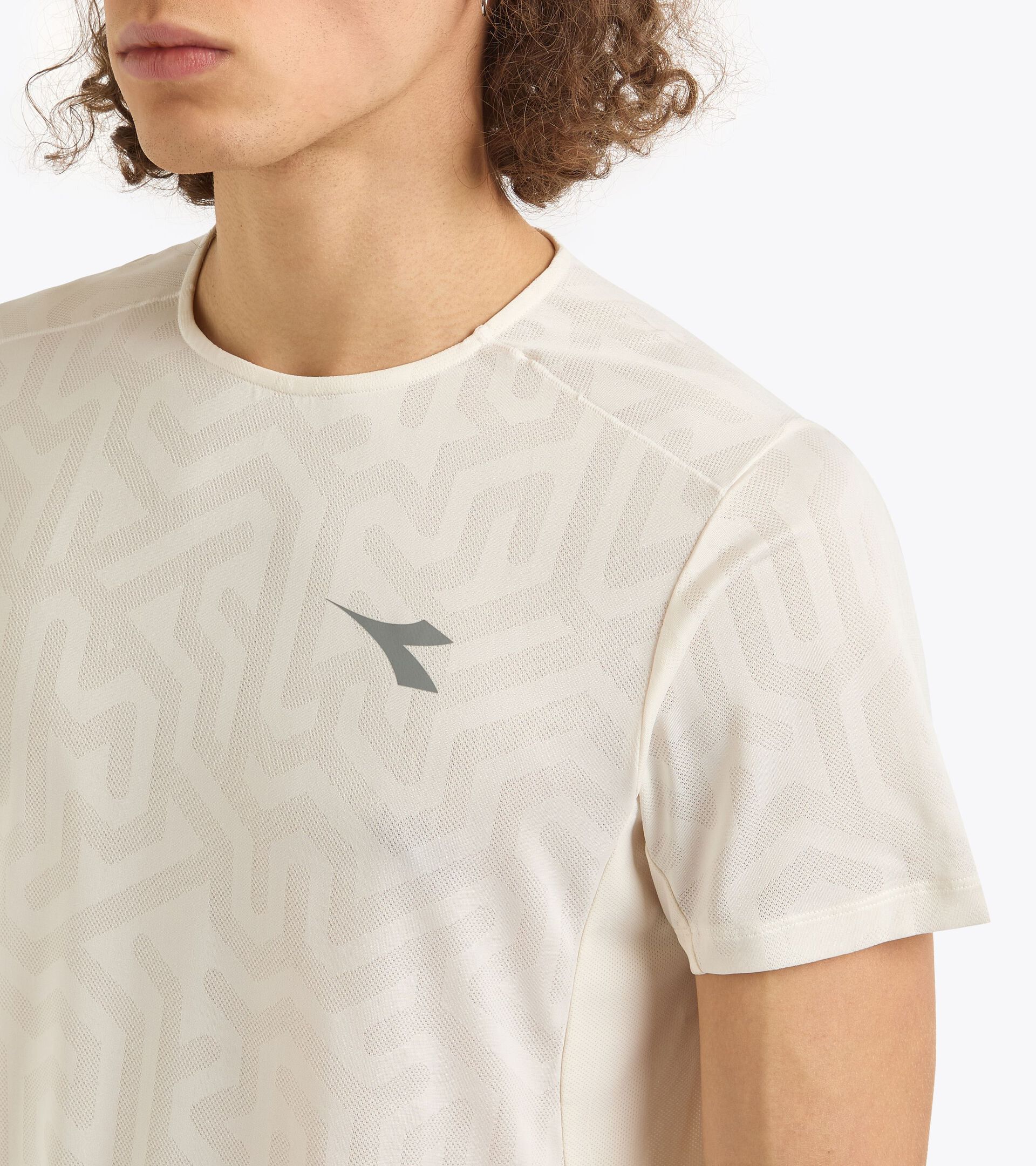 Running t-shirt - Coolcore light fabric - Men’s SUPER LIGHT SS T-SHIRT WHISPER WHITE - Diadora