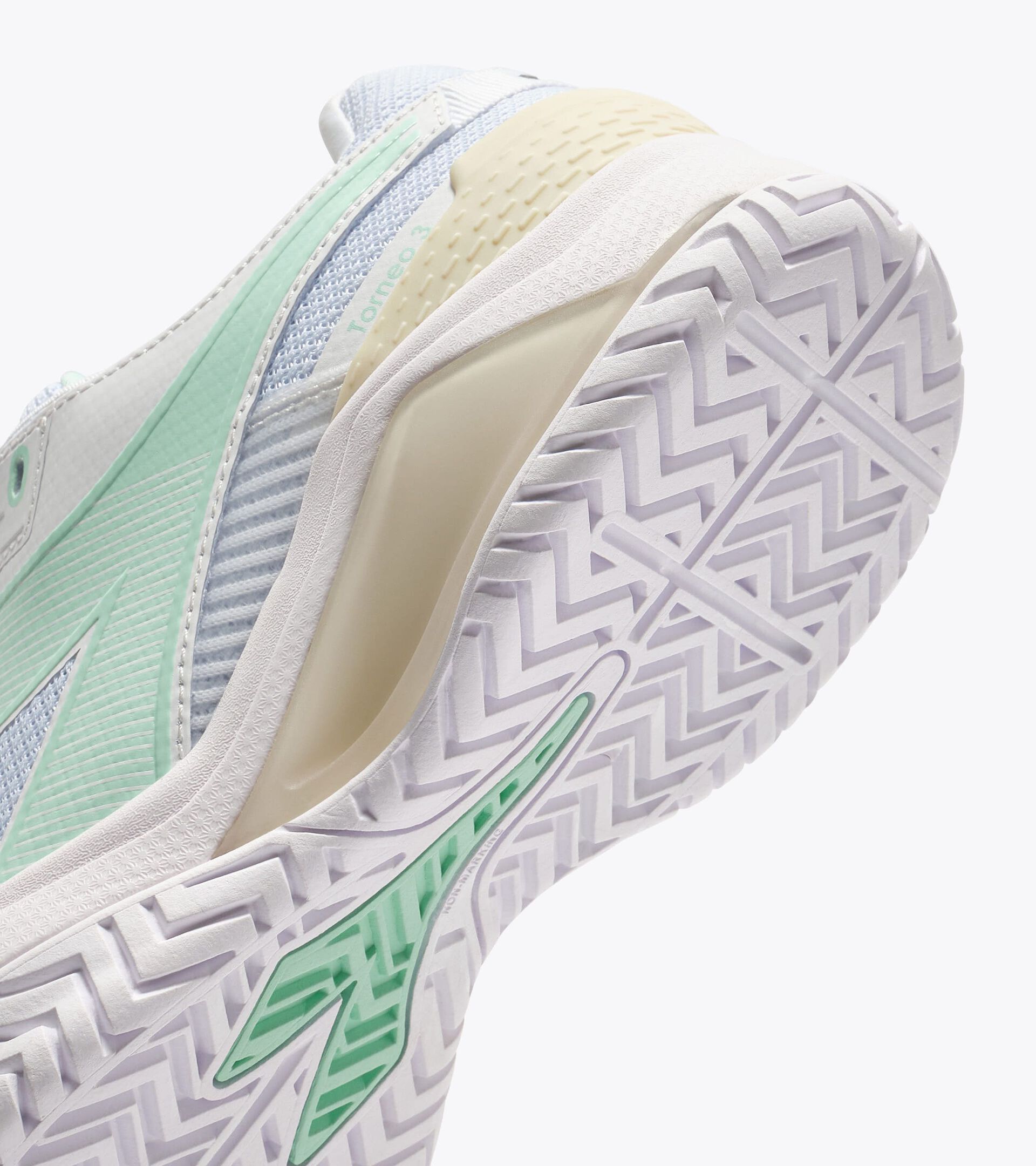 Chaussures de tennis pour terrains durs ou en terre battue - Protection et amorti - Femme BLUSHIELD TORNEO 3 W AG BIANCO/VERDE BAIA - Diadora