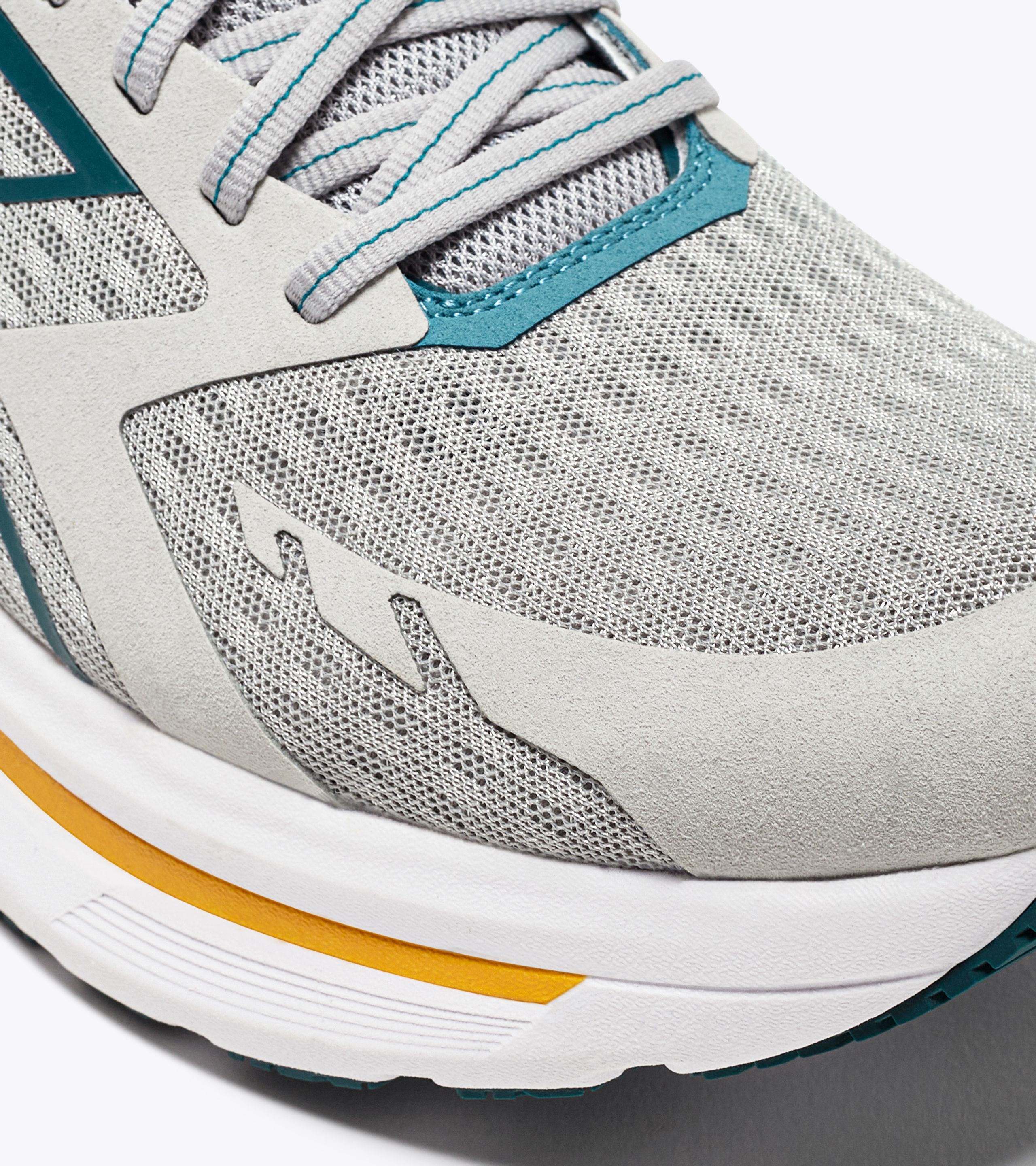 CELLULA Running shoe Comfort and stability Men s Diadora Online Store US