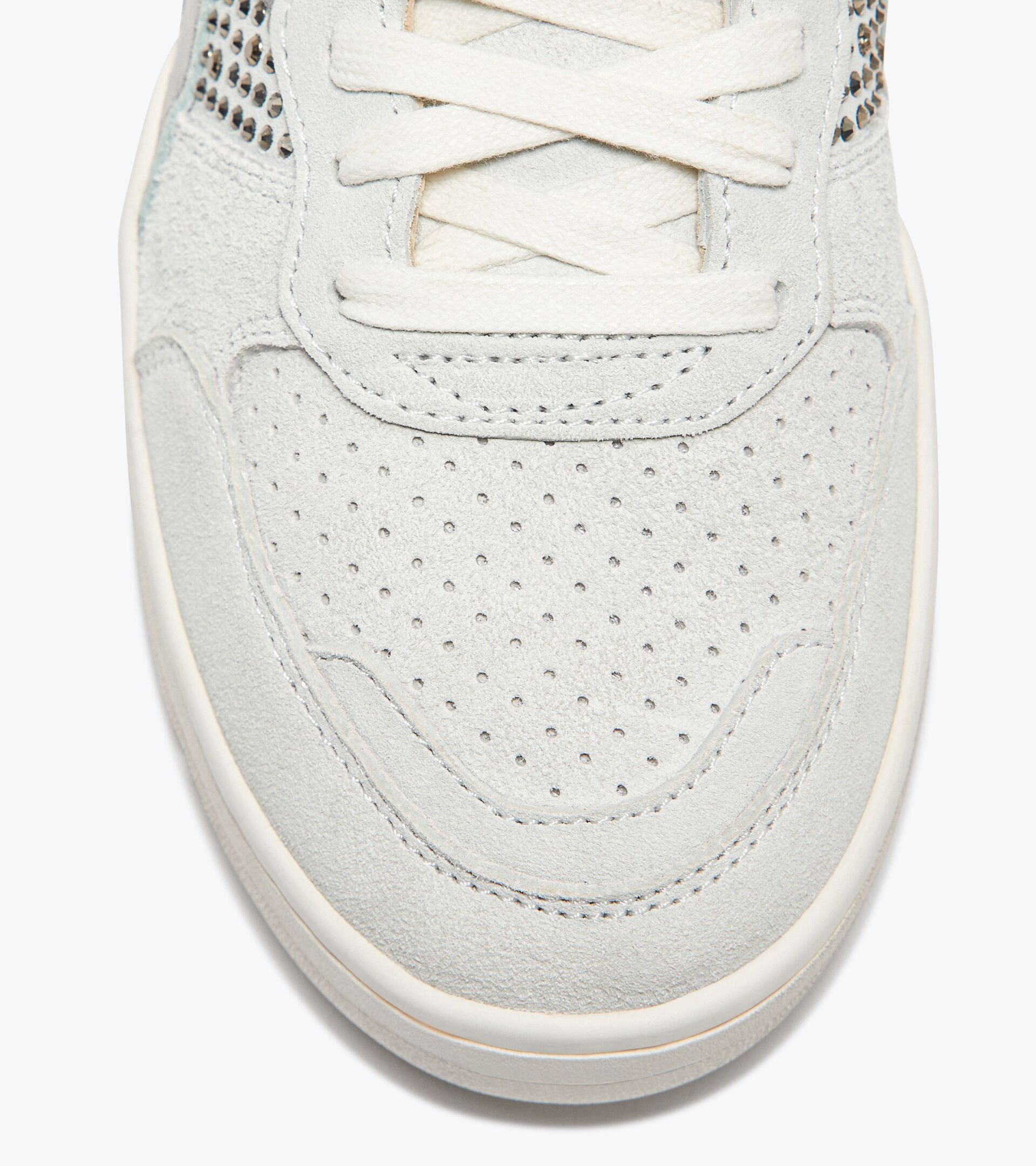 Heritage Shoe - Woman - ‘Natale a Cortina’ limited edition B.560 STUDS CORTINA WN WHITE - Diadora