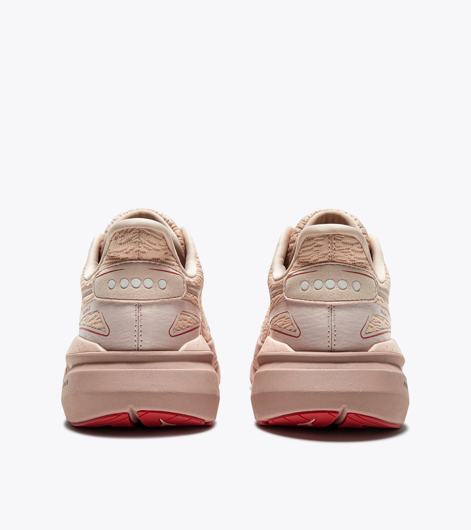 Zapatilla de running - Comodidad y estabilidad - Mujer NUCLEO 2 W SCALLOP SHELL/MISTY ROSE - Diadora