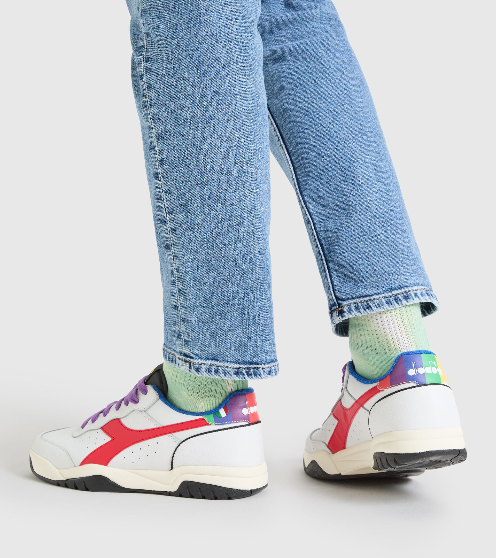 Sports shoes - Men MAVERICK PRISM WHITE/RED/GREEN/ROYAL/ORANGE - Diadora