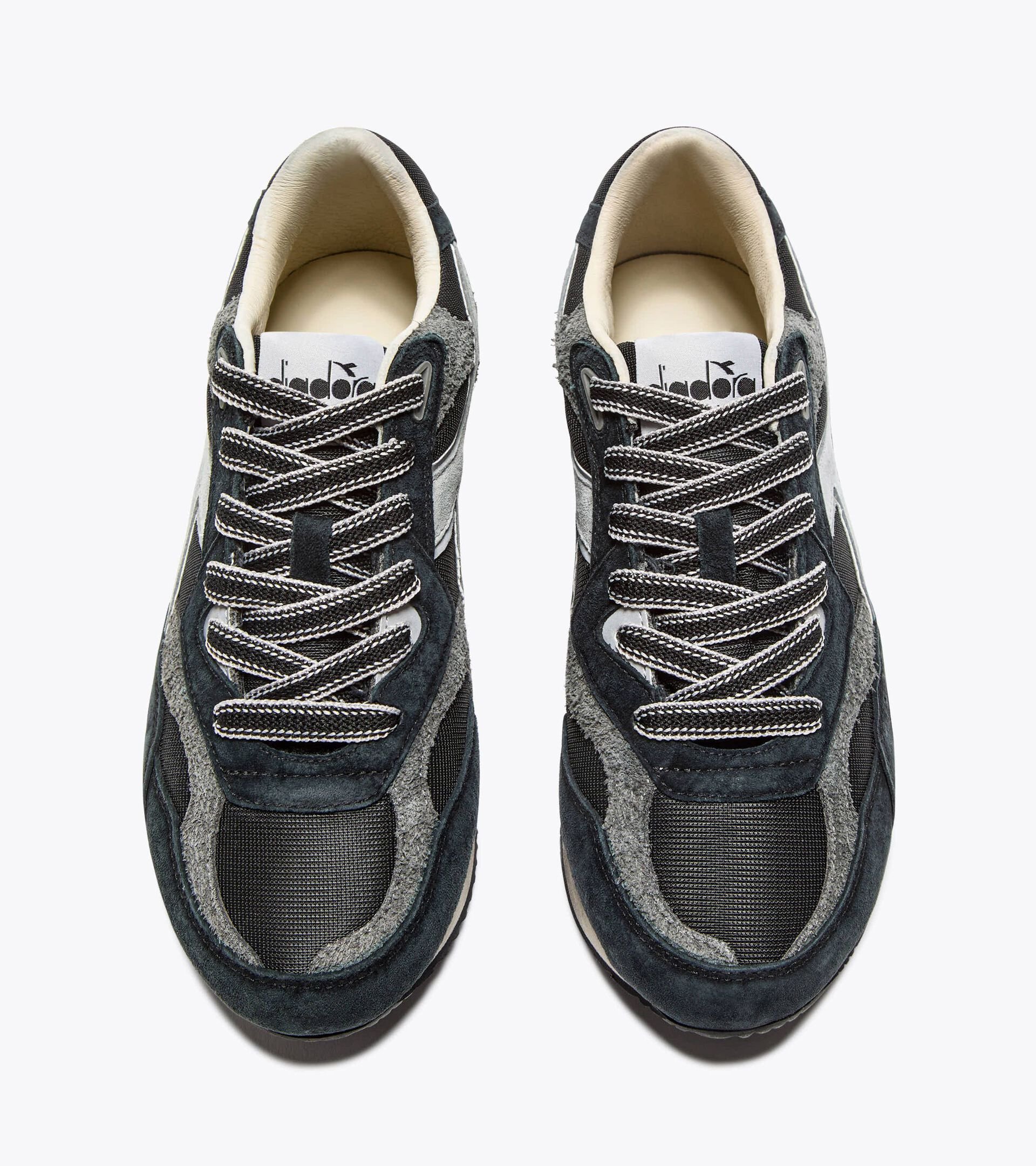 Low-profile Heritage sneaker - All-gender EQUIPE REVENGE USED BLACK - Diadora