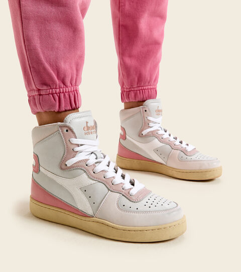 MI BASKET USED, BLANCO/PASTEL PERGAMINO Zapatilla Heritage - Unisex MI BASKET USED BLANCO/PASTEL PERGAMINO - Diadora