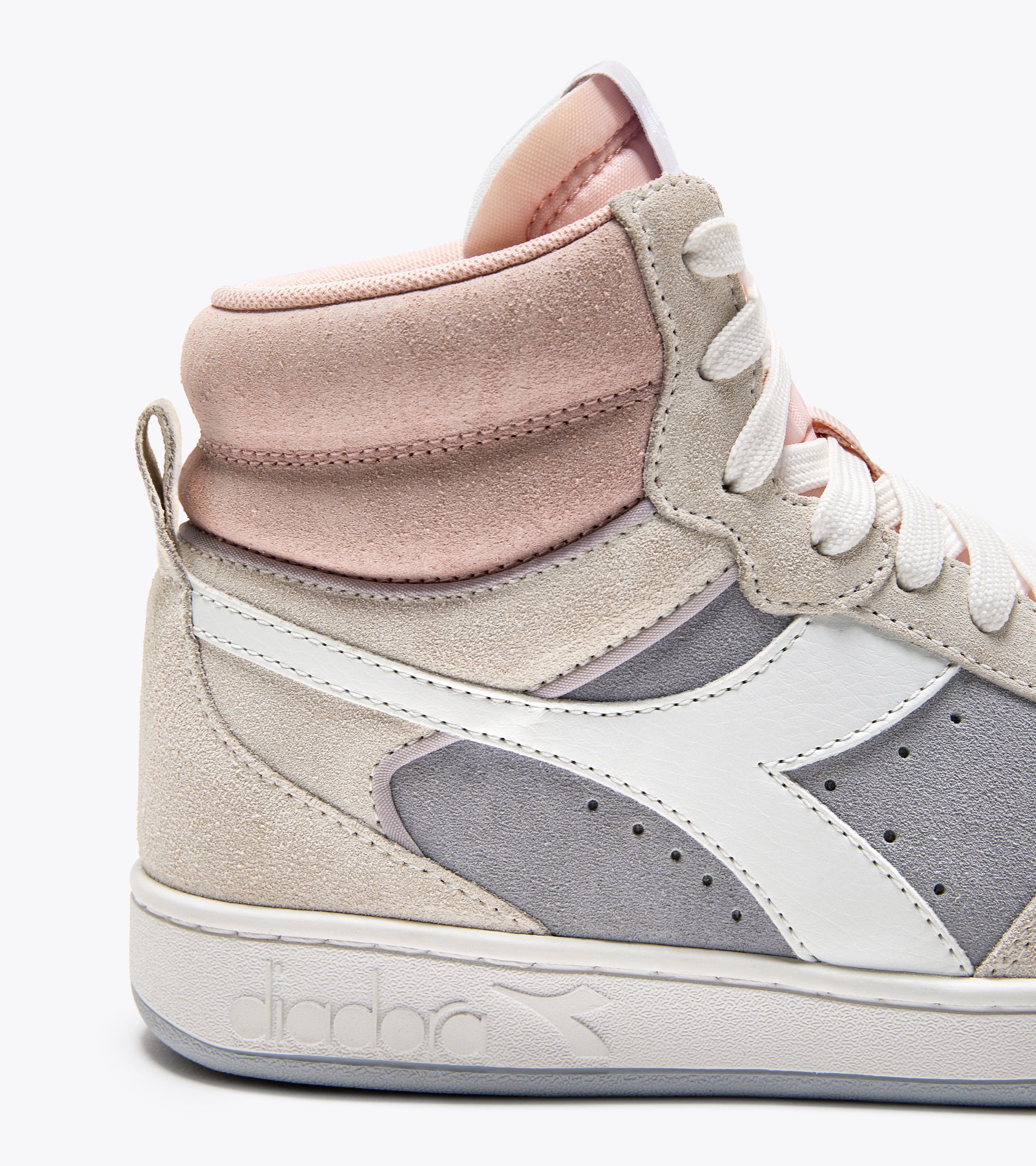 MAGIC BASKET MID SUEDE WN Chaussures de sportswear Femme