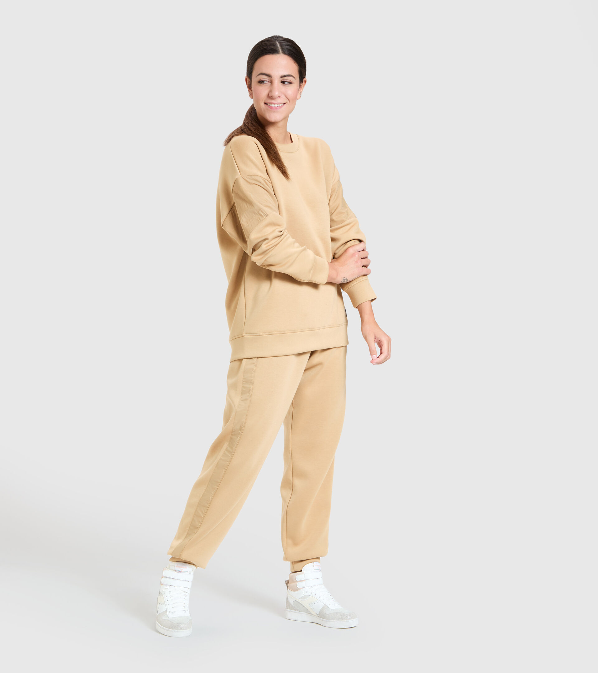 Crew-neck sweatshirt - Women L. SWEATSHIRT CREW URBANITY STARFISH - Diadora