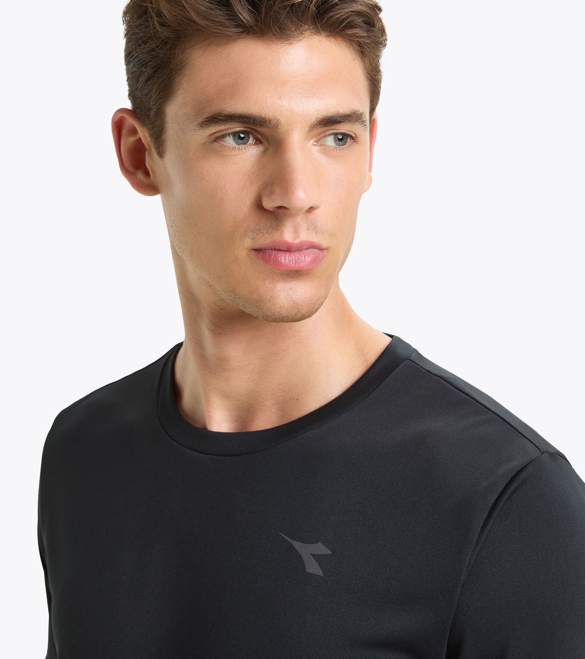 Camiseta deportiva - Hombre SS T-SHIRT RUN NEGRO - Diadora