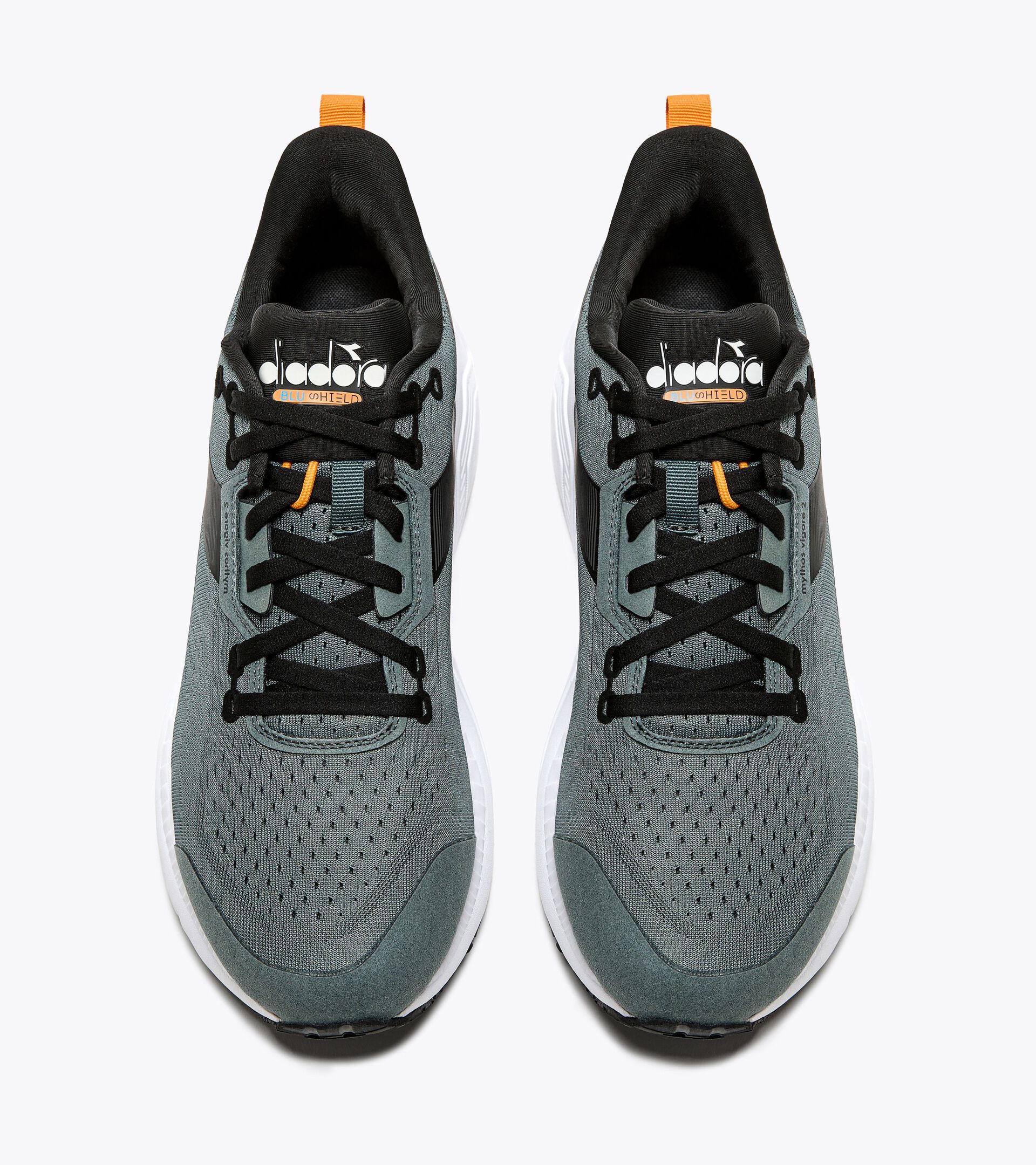 Running shoes - Men MYTHOS BLUSHIELD VIGORE 2 BALSAM GREEN/BLACK/WHITE - Diadora