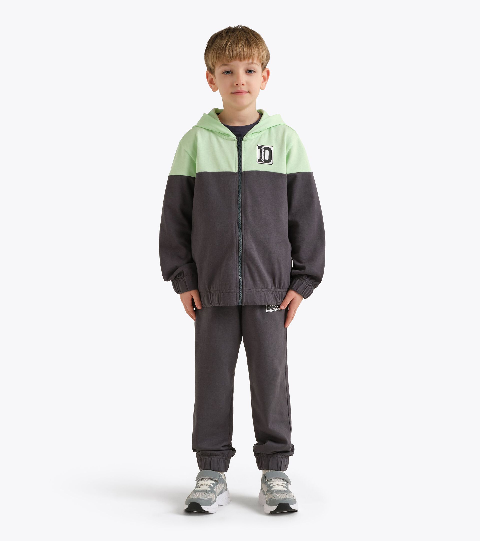 Ch&aacute;ndal deportivo - Ni&ntilde;os y ni&ntilde;as/Adolescentes 
 JU. TRACKSUIT  HD FZ ESS. SPORTS  (HJ) VERDE PATINA - Diadora