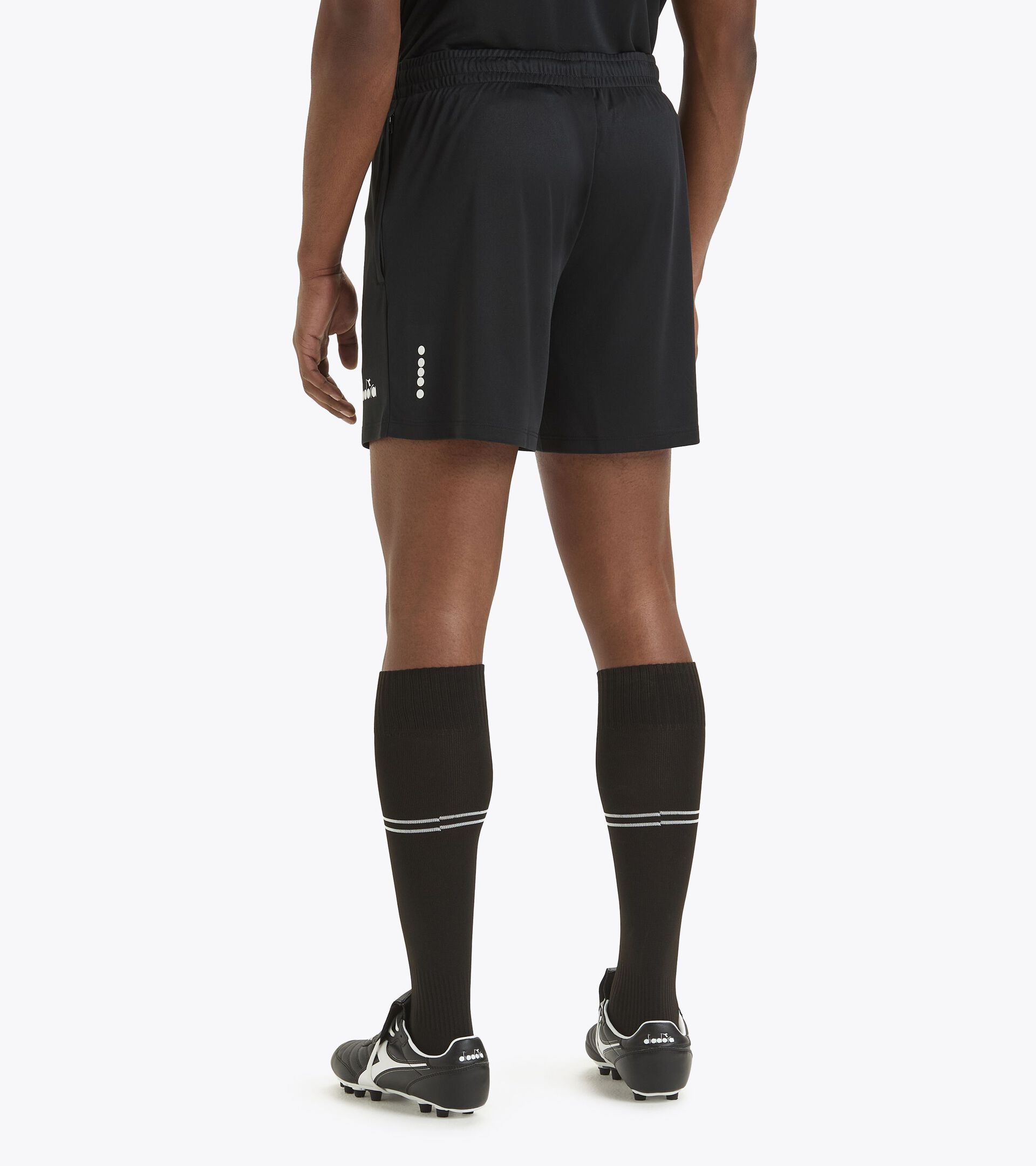 Pantaloncini da calcio per l’allenamento - Unisex TRAINING SHORT SCUDETTO NERO - Diadora