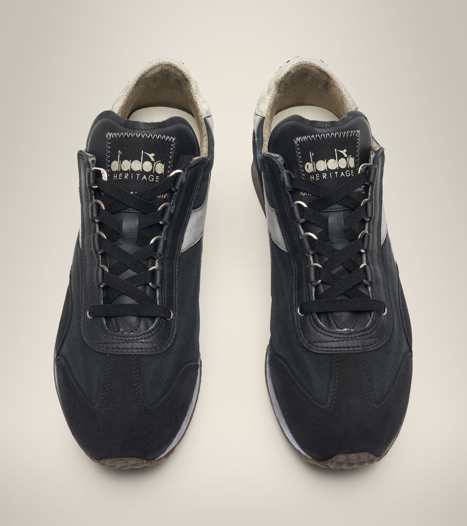 Heritage shoe - Unisex EQUIPE H DIRTY STONE WASH EVO BLACK/GREY ALASKA - Diadora
