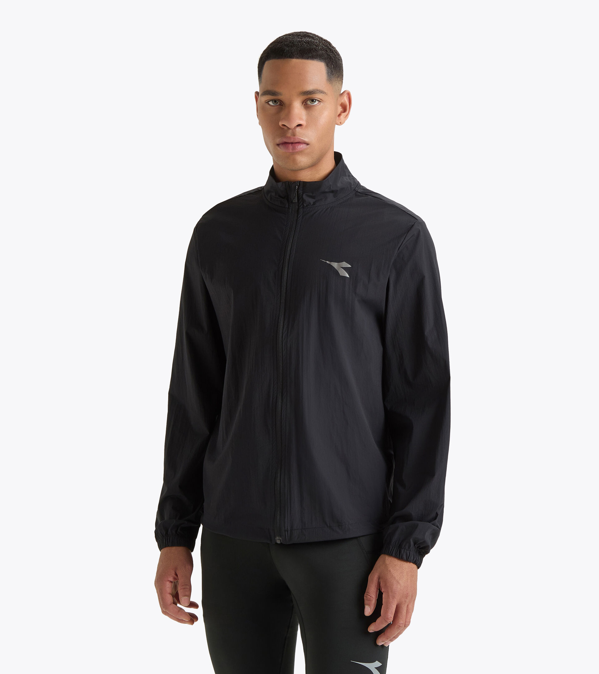 Packable windproof running jacket  - Men’s PACKABLE WIND JACKET BLACK - Diadora