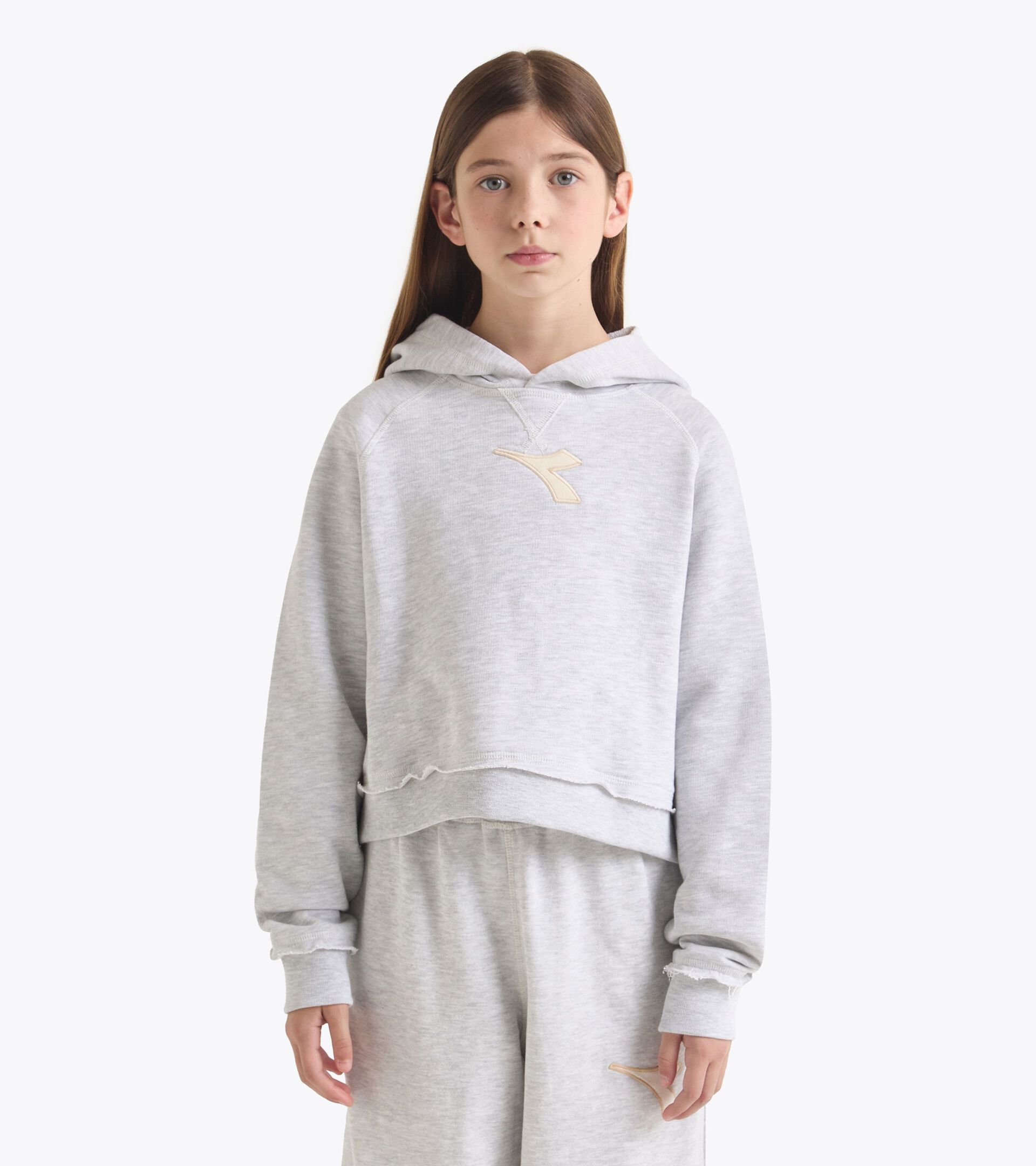 Sweat-shirt à capuche - Ado fille
JG. HOODIE DISTRICT GRIS MOYENNE CLAIR MELANGE - Diadora
