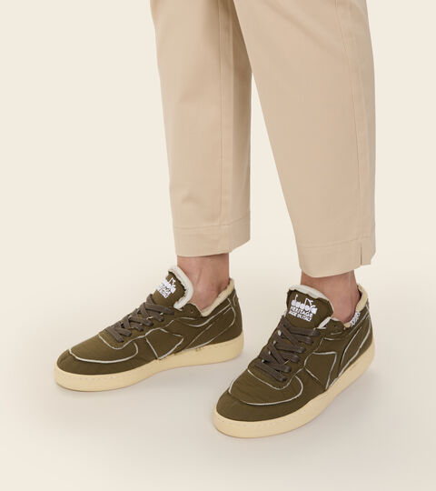 Men's Shoes, Clothing, Sneakers and Sportswear - Diadora Online Shop