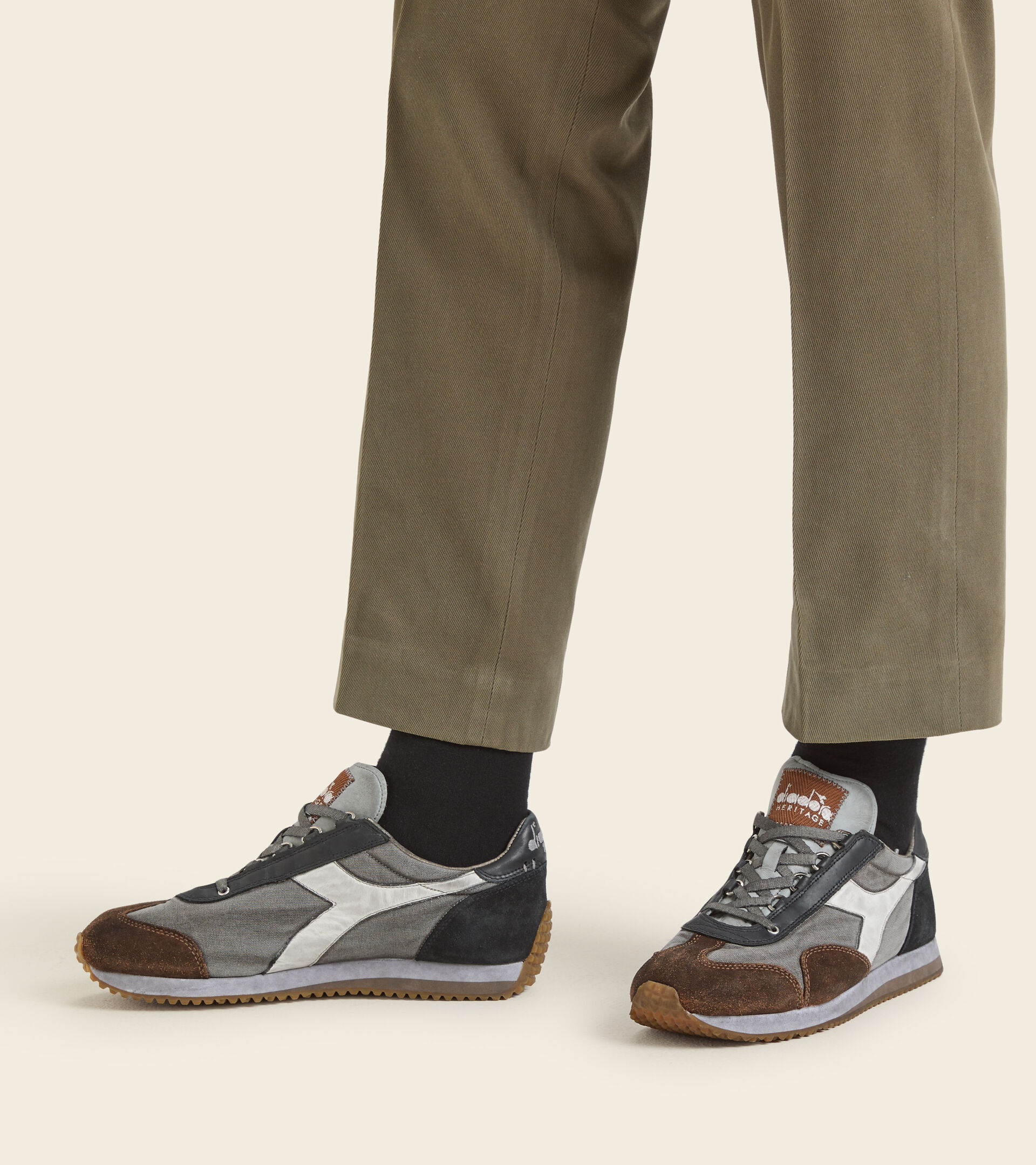 Heritage shoe - Unisex EQUIPE H DIRTY STONE WASH EVO HIGH RISE/WHITE (C4890) - Diadora