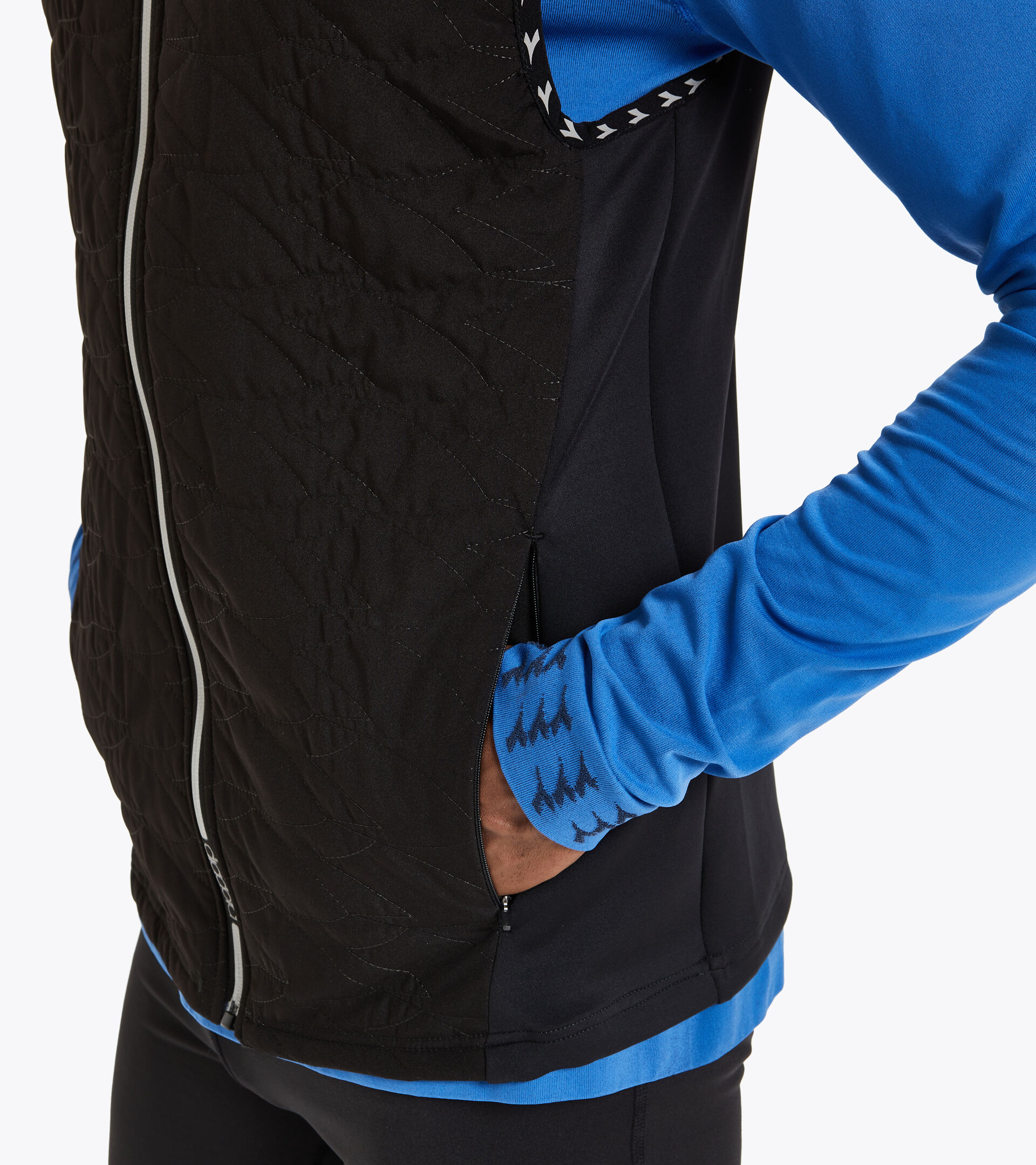 URBAN VEST BE ONE Chaleco cortavientos para correr - Hombre - Tienda en  línea Diadora ES