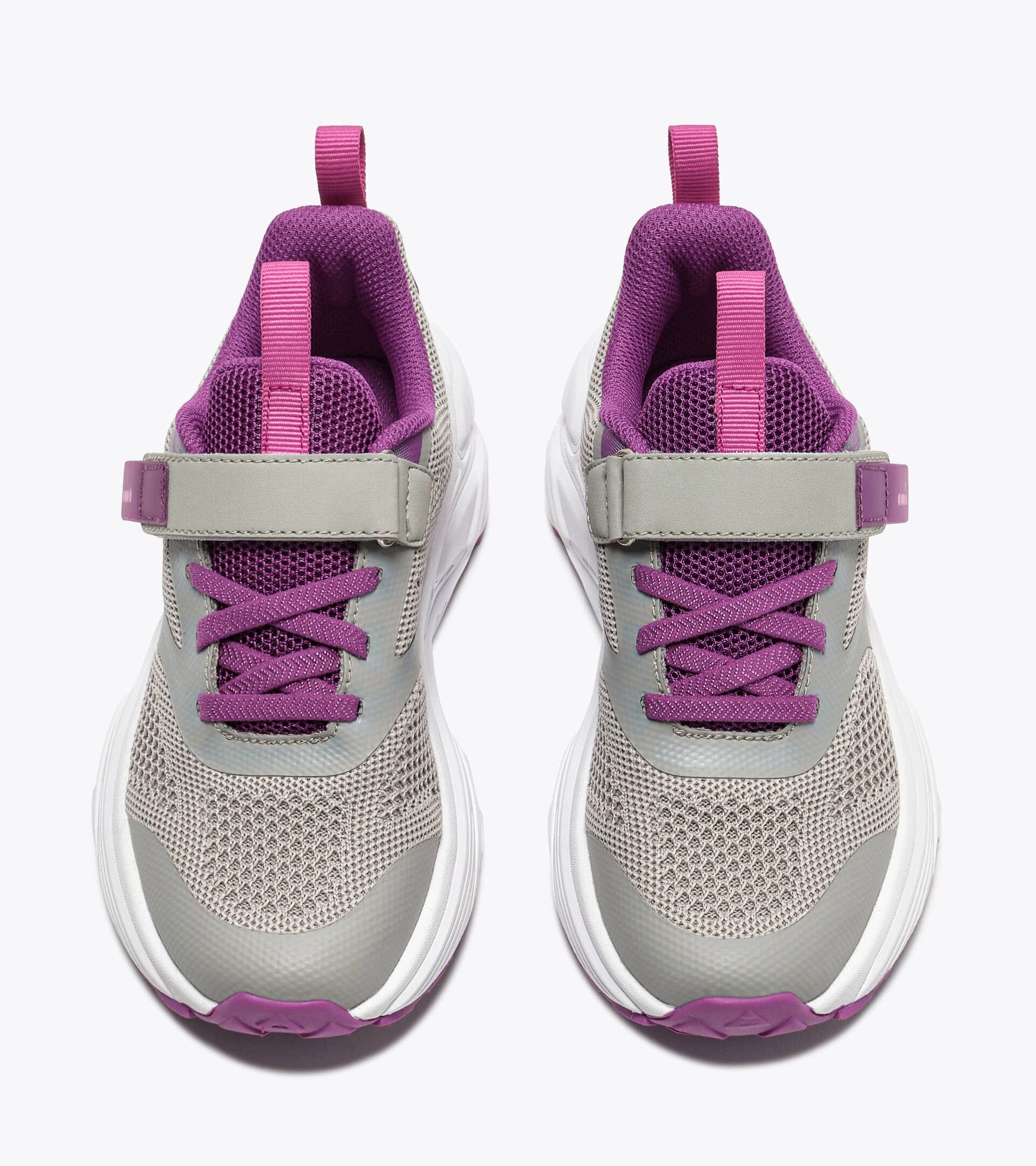 Running shoe - Double lacing system - Junior
 SNIPE 4 JR SILVER DD/BYZANTIUM - Diadora