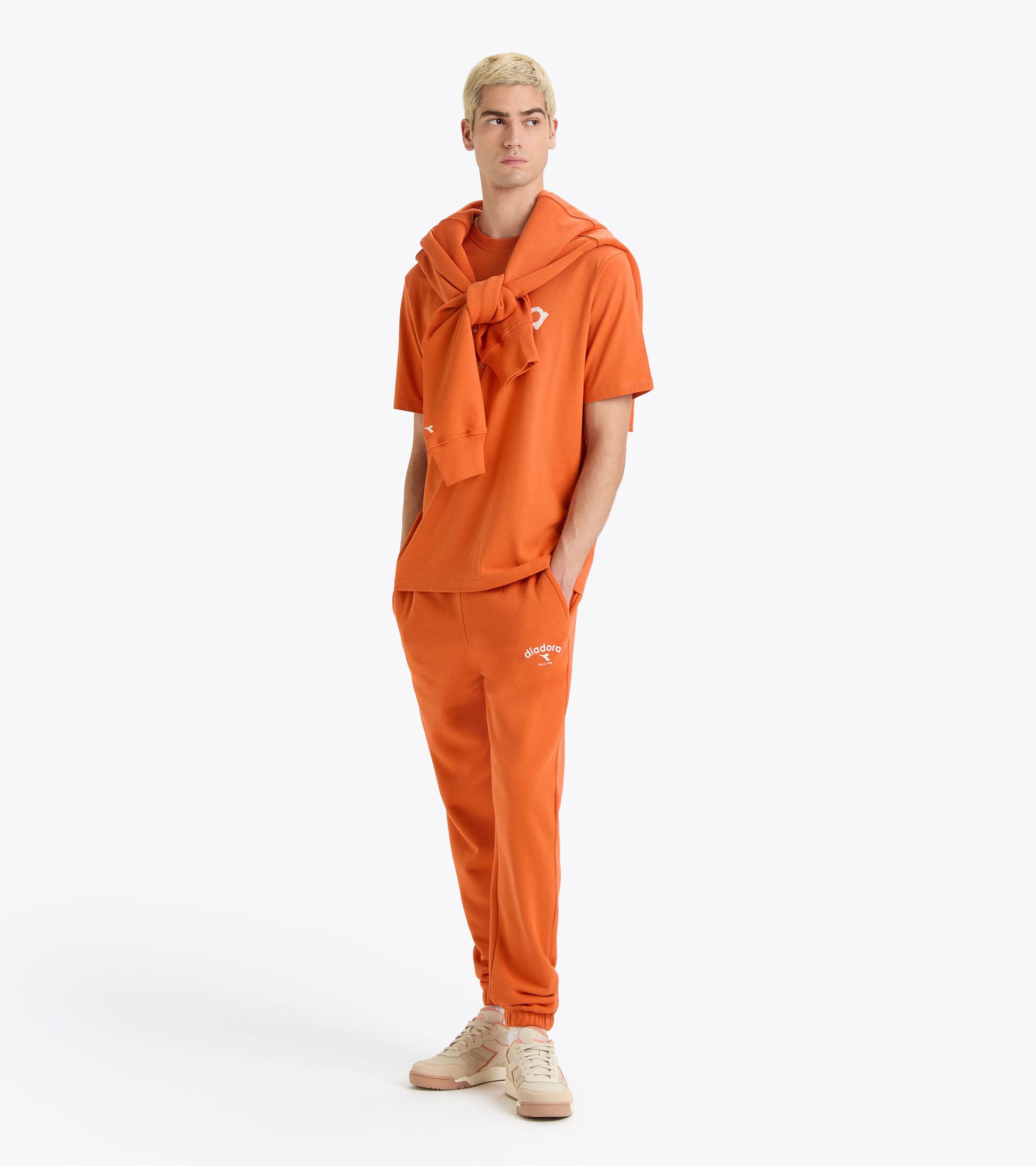 Sweatpants - Gender Neutral PANTS ATHL. LOGO PUREED PUMPKIN - Diadora
