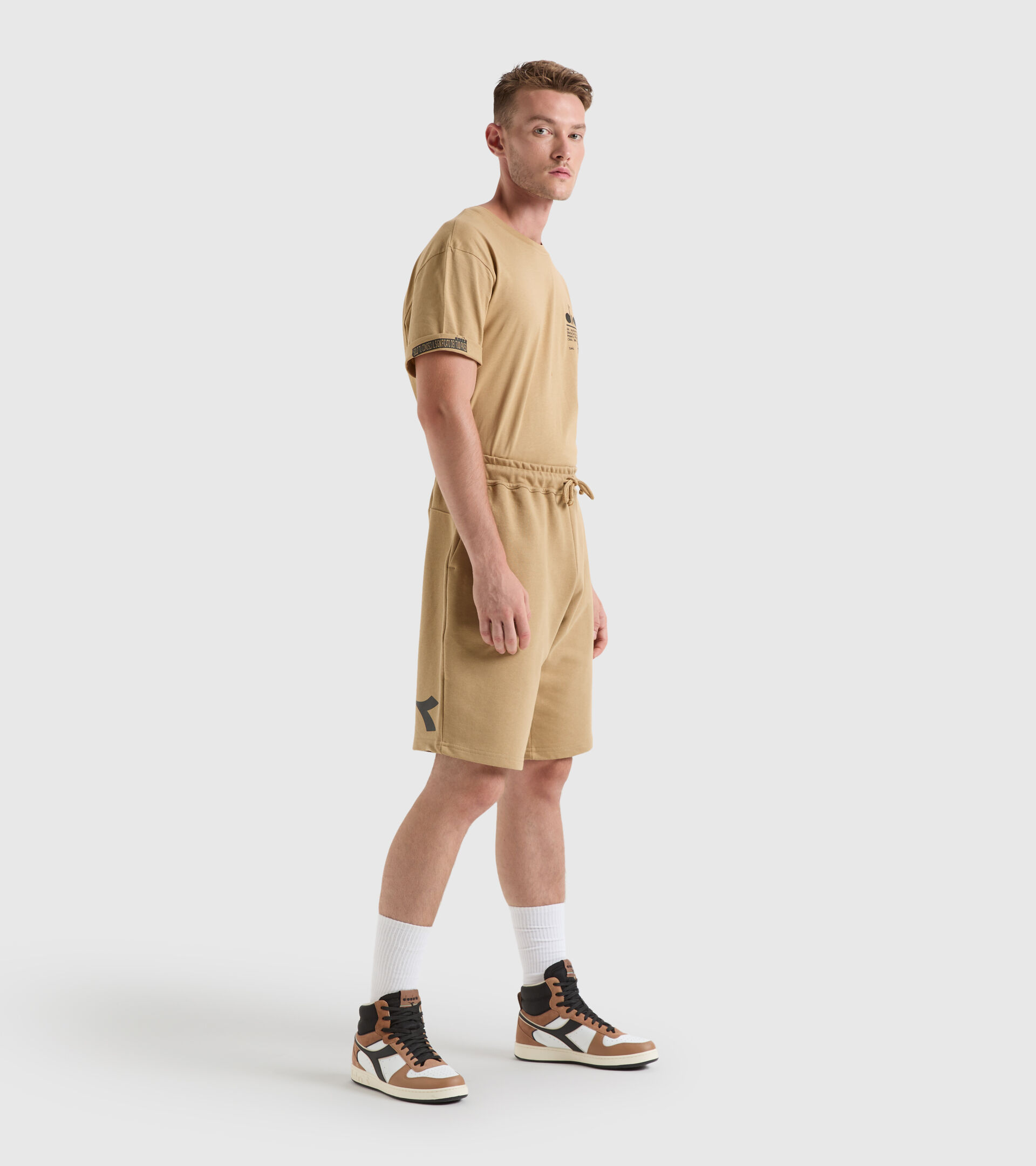 Bermudas de algodón - Unisex BERMUDA MANIFESTO BEIGE DORADO - Diadora