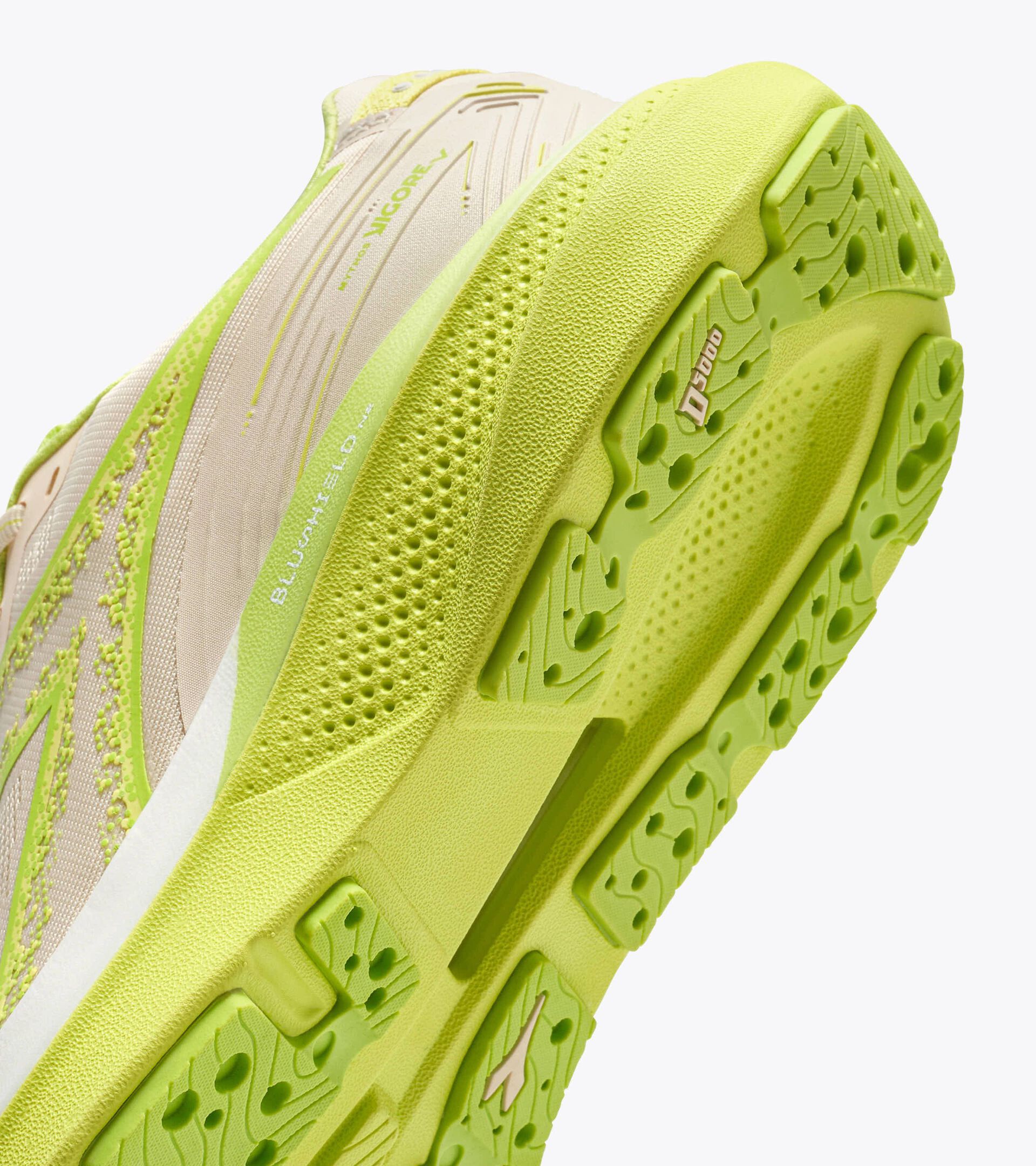 Zapatilla de running - Estabilidad y protecci&oacute;n - Hombre MYTHOS BLUSHIELD VIGORE V BUTTERCREAM /MINCED QUINCE - Diadora