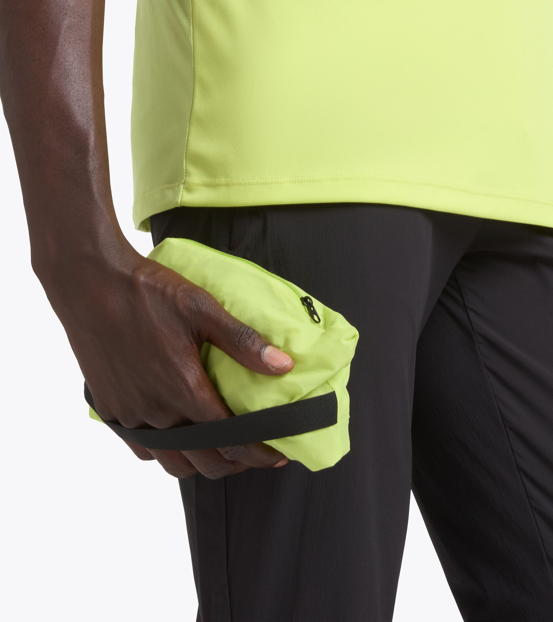 Windbreaker - Men&rsquo;s WINDBREAKER PACKABLE JACKET WILD LIME GREEN - Diadora