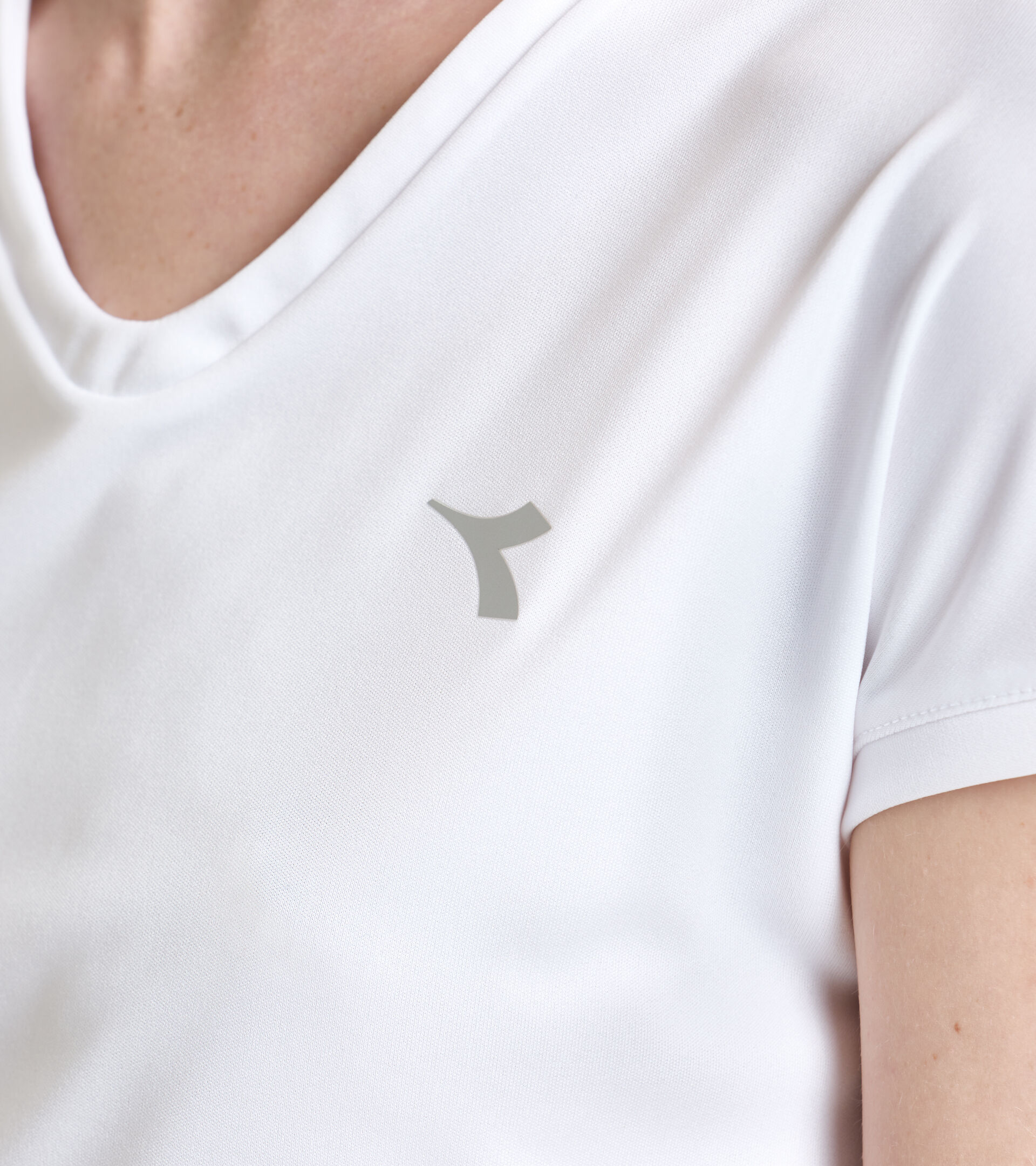 Tennis T-shirt - Women L. T-SHIRT TEAM OPTICAL WHITE - Diadora