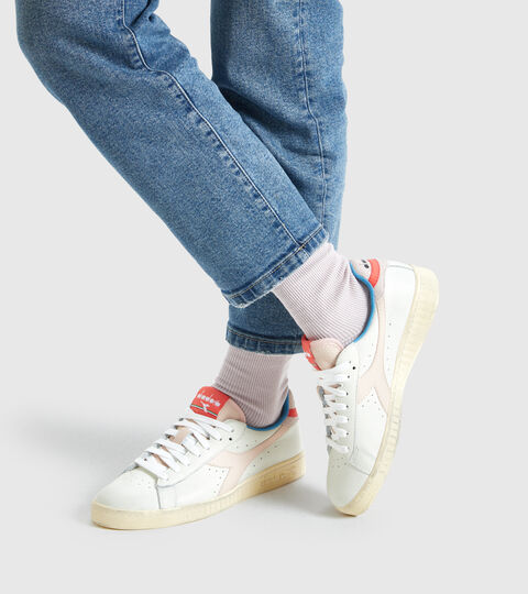 GAME L LOW ICONA WN, BLC LAIT/BONNIE BLEU/CHAUD COR Chaussures de sport - Femme GAME L LOW ICONA WN BLC LAIT/BONNIE BLEU/CHAUD COR - Diadora