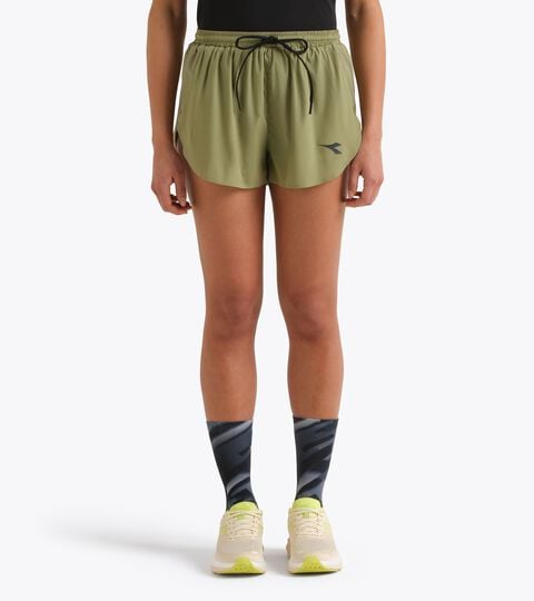 Short fendu FIBRAZERO 2,5&rsquo;&rsquo;  - Running - Femme
 L. SPLIT SHORT 2.5 SUPER LIGHT FIBRAZERO SAUGE - Diadora