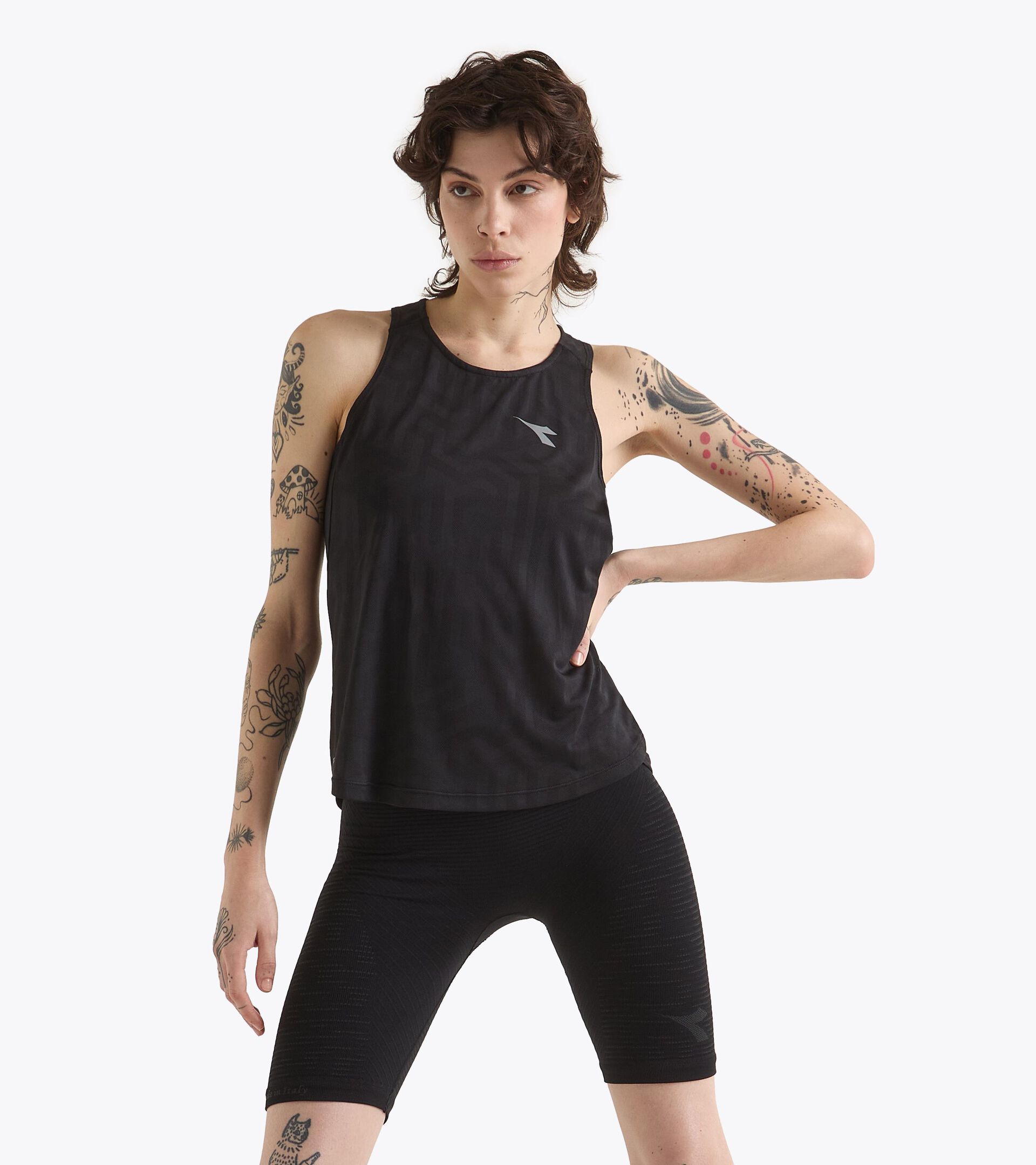 Wärmeregulierende technische Shorts - Running - Damen
L. SHORTER STRATOUNO SCHWARZ - Diadora