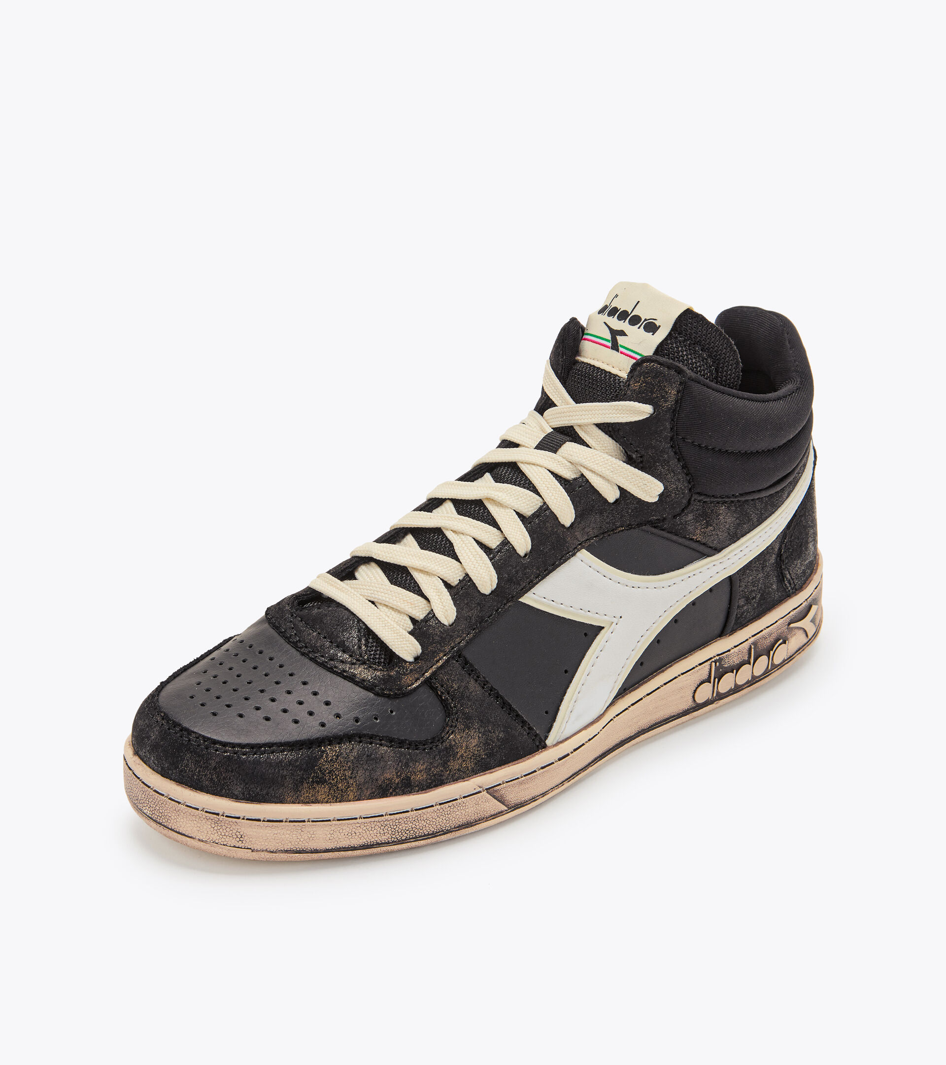 Sporty sneakers - Unisex MAGIC BASKET DEMI STAINED BLACK /BLACK /BLACK - Diadora