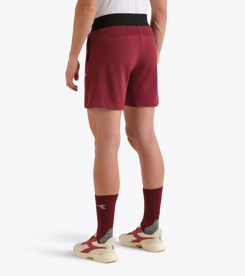 Short STRATOUNO Made In Italy - Comp&eacute;tition - Homme SHORTS MATCH STRATOUNO GRENAT - Diadora