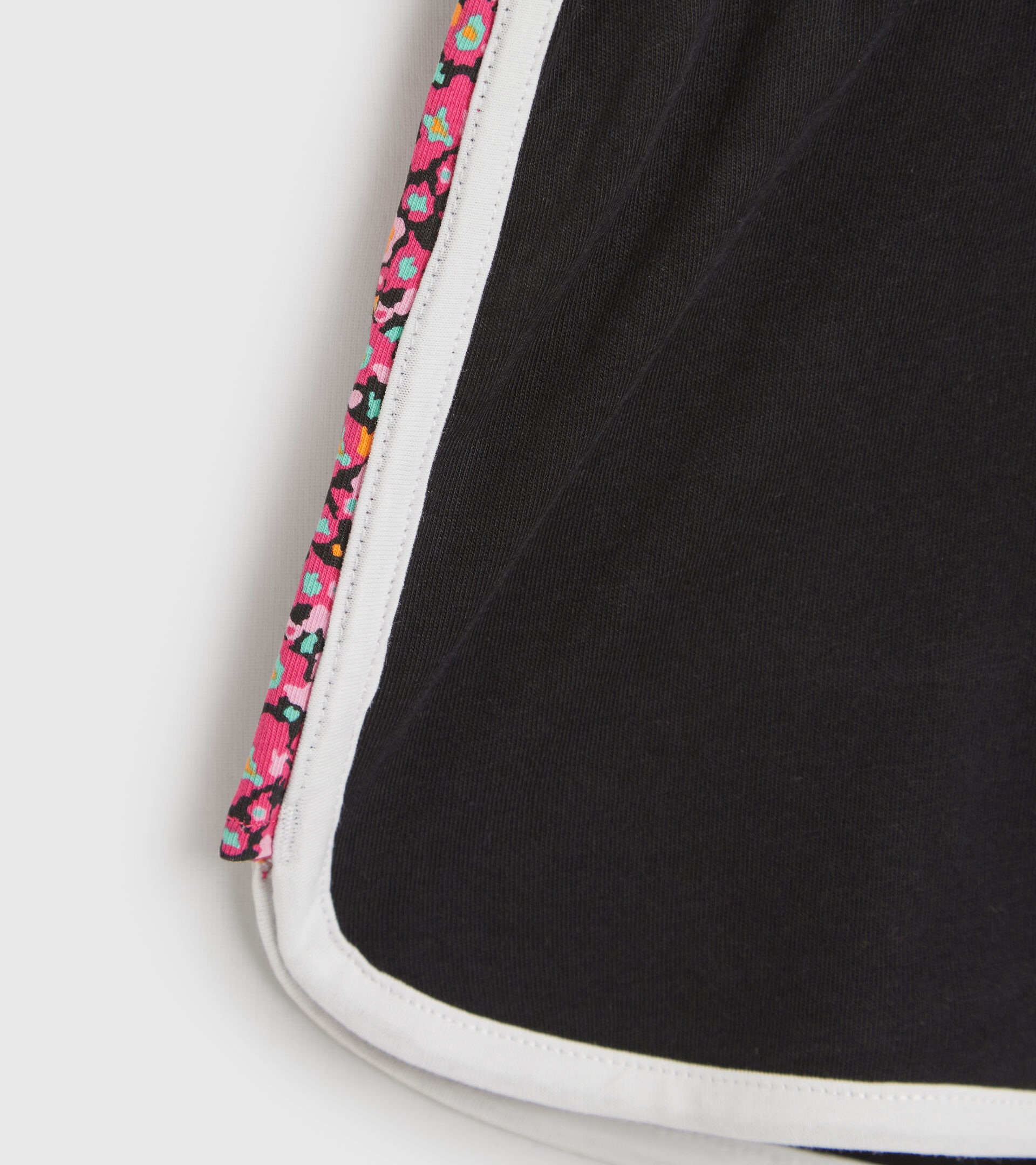 Cotton sports shorts - Girls JG.SHORT BLOSSOM BLACK - Diadora