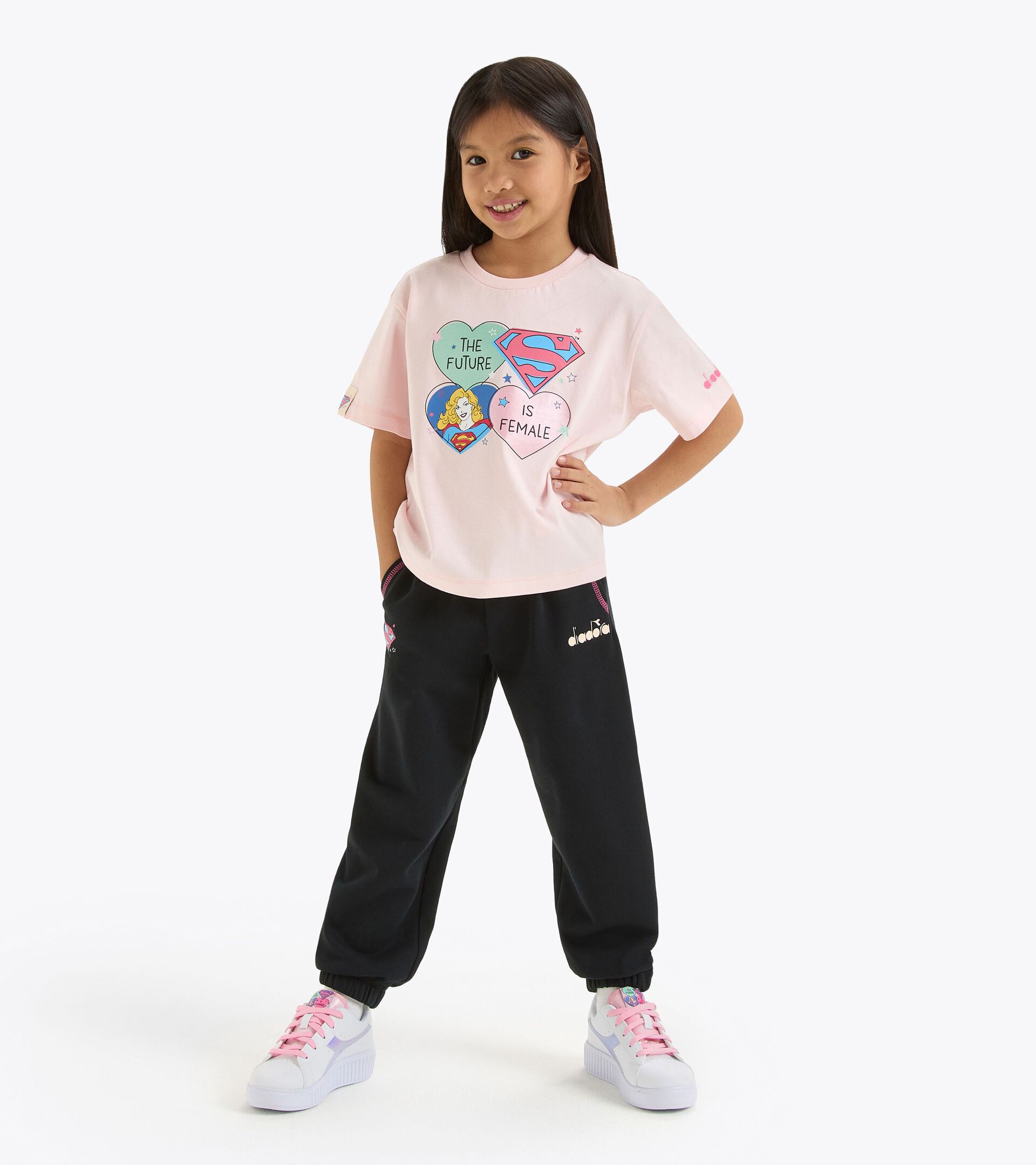 Superheroine T-shirt - Girl JG.T-SHIRT SS SUPERGIRL WILD ROSE (50207) - Diadora