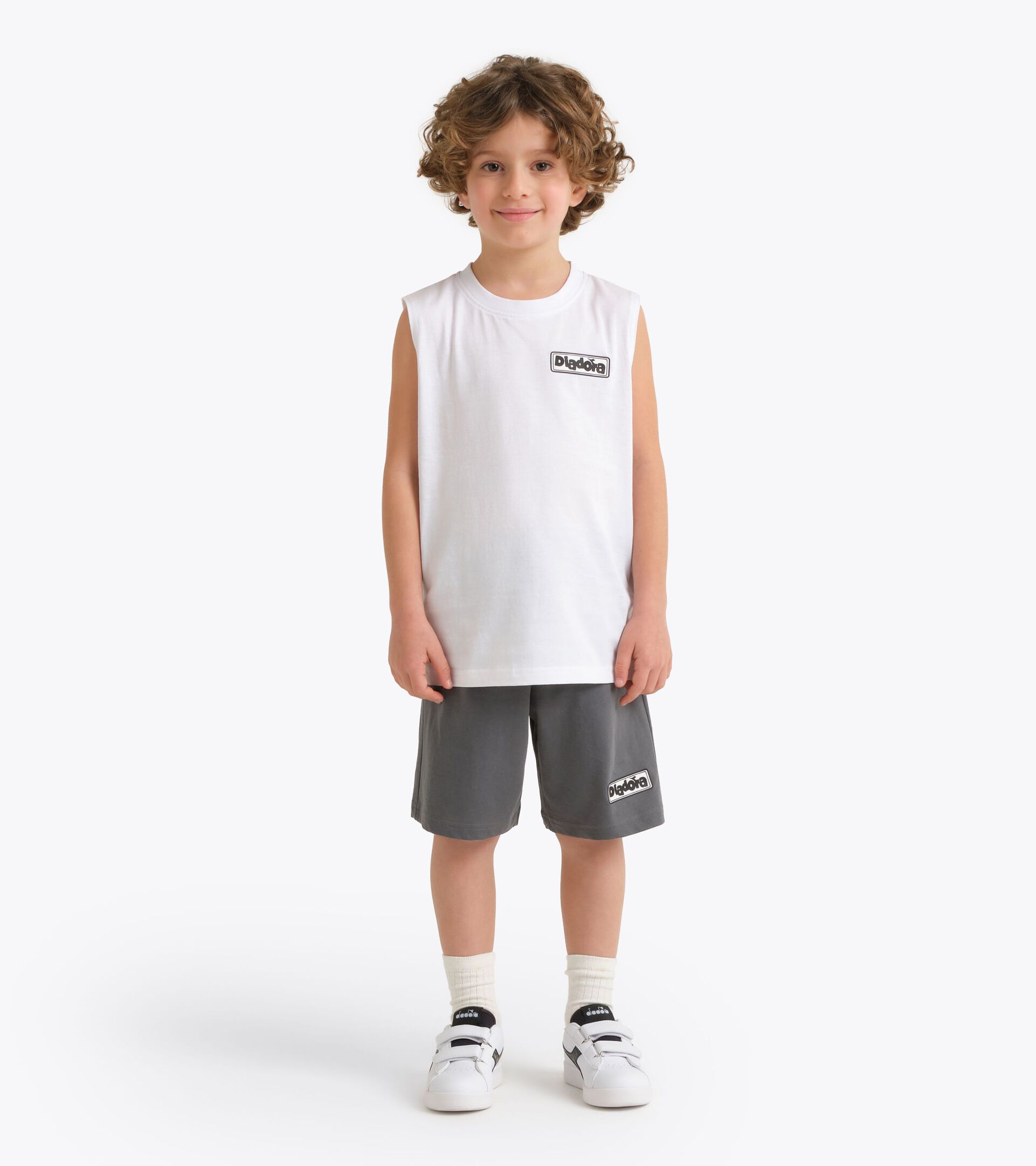 Conjunto deportivo - Camiseta sin mangas y pantal&oacute;n corto - Ni&ntilde;o
 JB. SET ESS. SPORTS SL BLANCO VIVO - Diadora