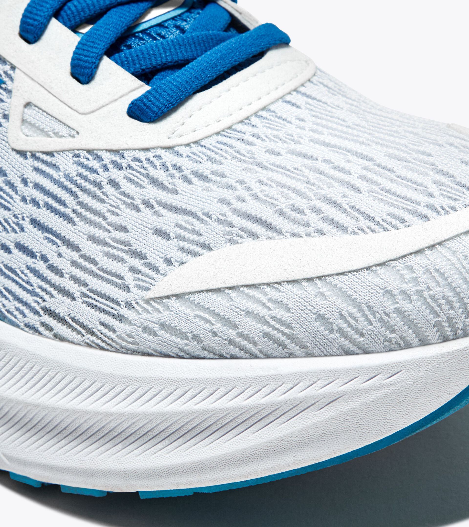 Running shoe - Comfort and stability - Men's NUCLEO 2 WHITE/FRENCH BLUE/AQUARIUS - Diadora