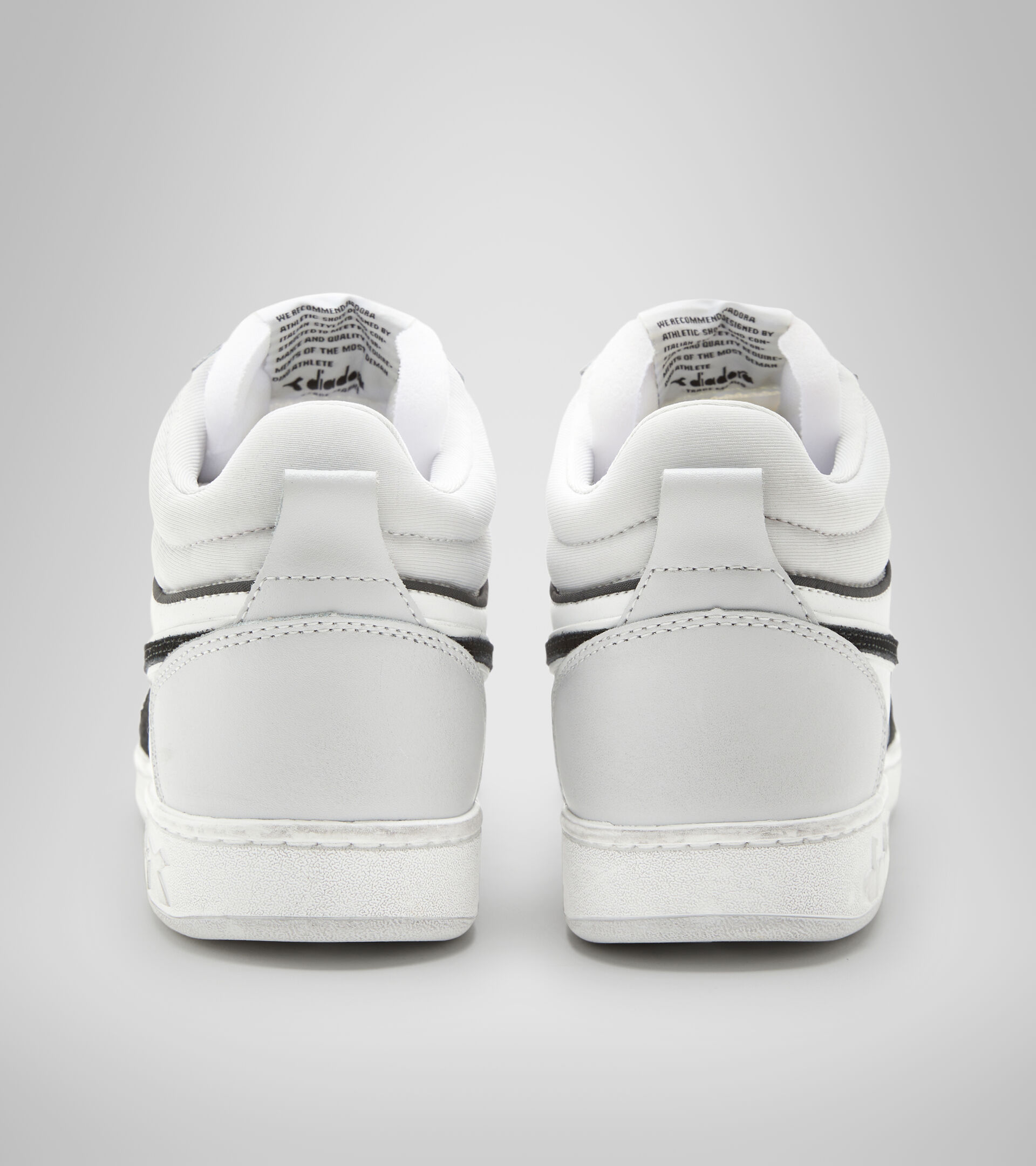Sports shoe - Unisex MAGIC BASKET DEMI CUT ICONA LEATHER WHITE/LUNAR ROCK - Diadora