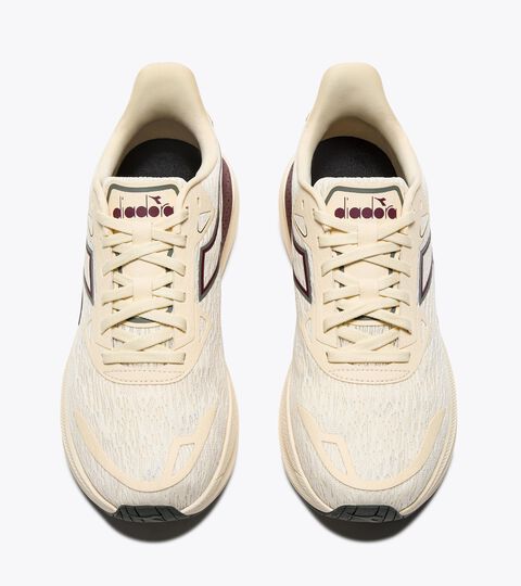 NUCLEO 2, WHISPER WHITE/MAROON BANNER Running shoe - Comfort and stability - Men's NUCLEO 2 WHISPER WHITE/MAROON BANNER - Diadora