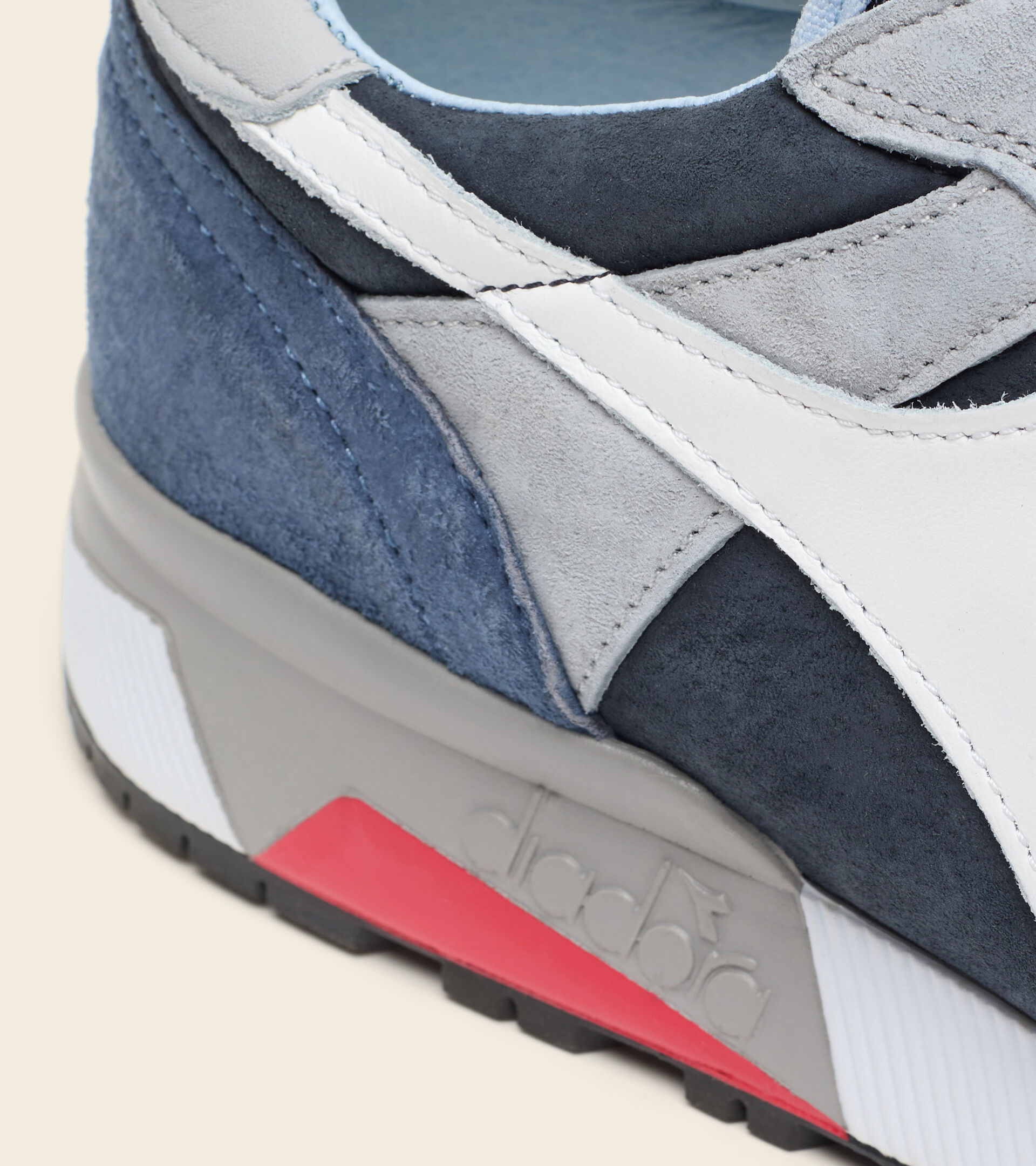 Chaussures Heritage Made in Italy - Homme TRIDENT 90 SUEDE SW BLEU NUITS - Diadora