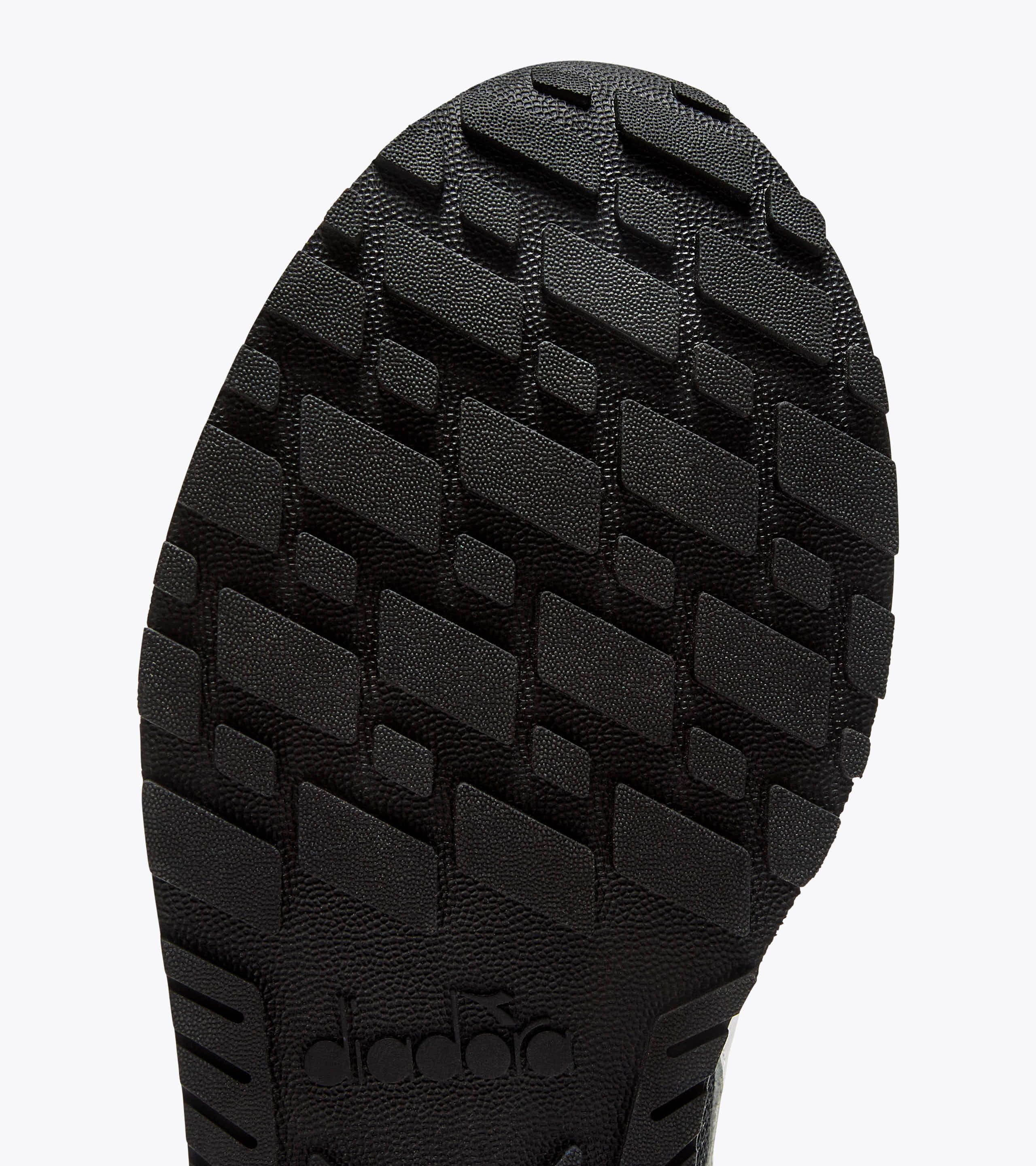 CAMARO M2 Suede leather sneaker - All-gender - Diadora Online Store US