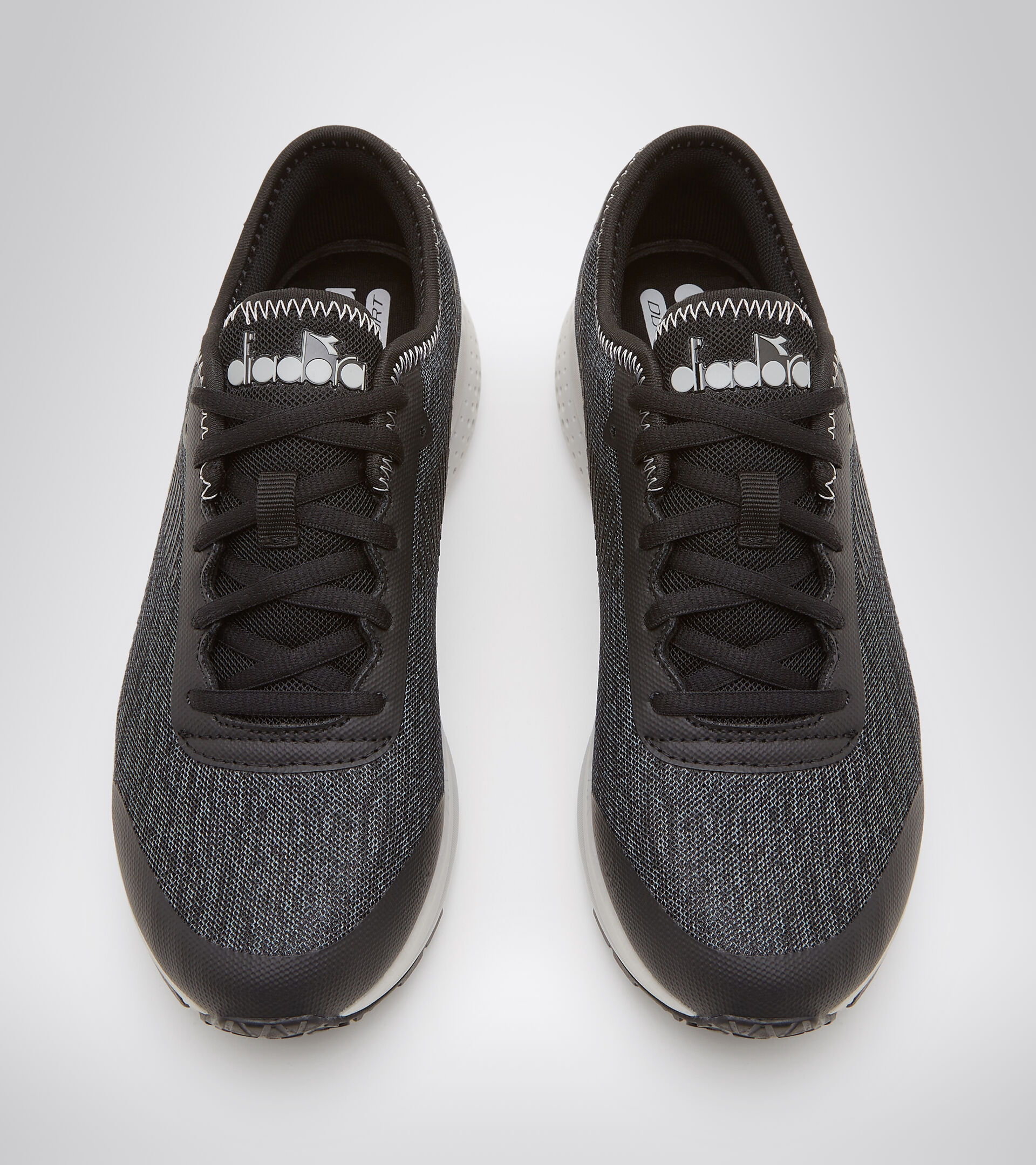 Footwear Sport DONNA PASSO W NEGRO/GRIS ACERO Diadora