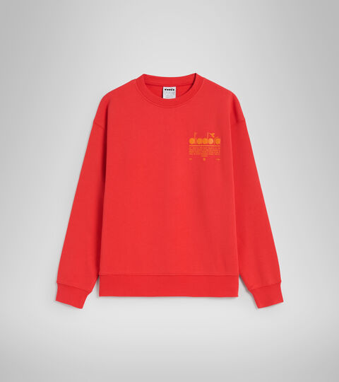 SWEATSHIRT CREW MANIFESTO, POPPY RED Organic cotton round-neck sweatshirt - Unisex SWEATSHIRT CREW MANIFESTO POPPY RED - Diadora