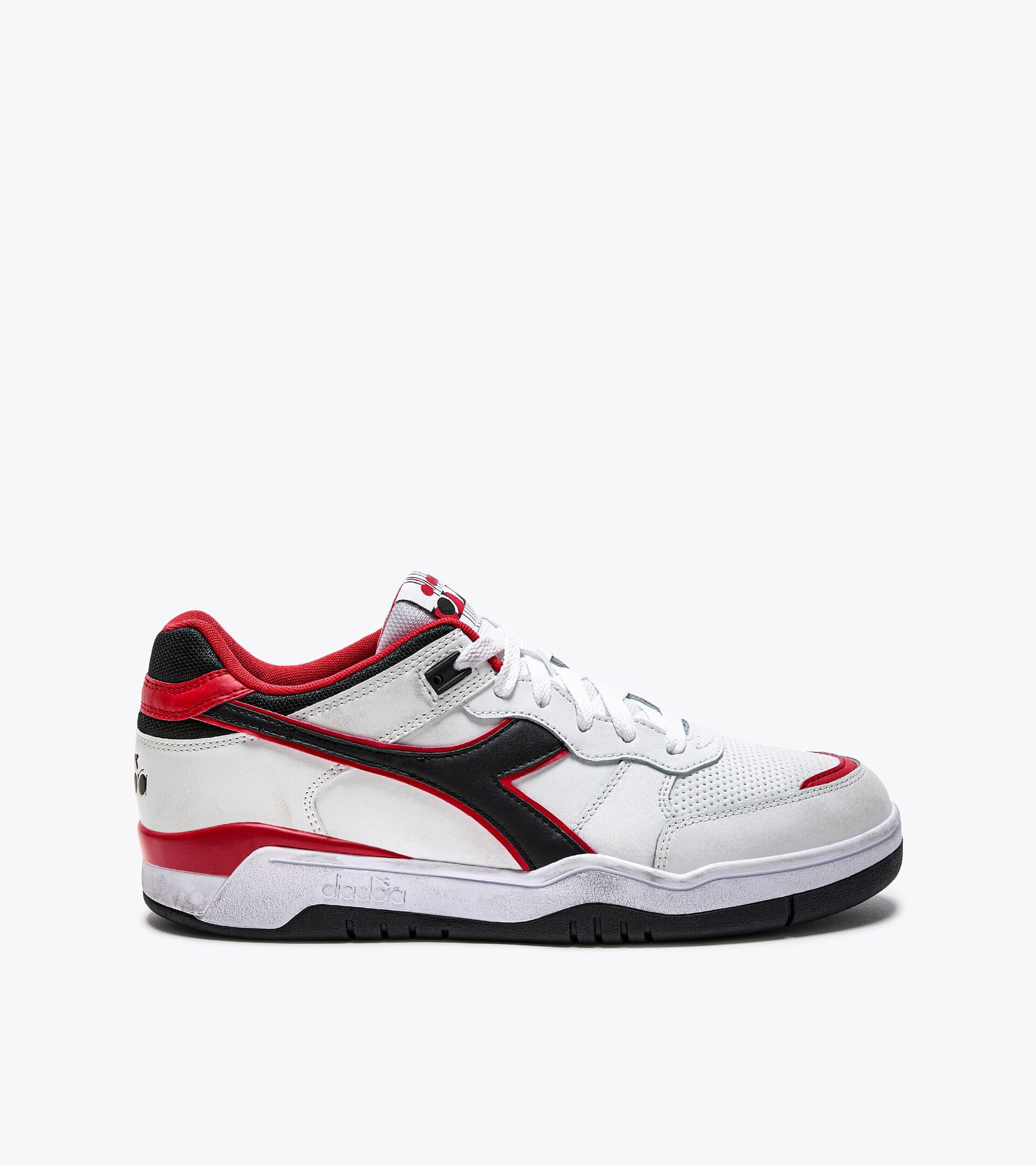 Chaussures de sportswear - Gender neutral B.56 ICONA BLANC/ROUGE ARDENT - Diadora