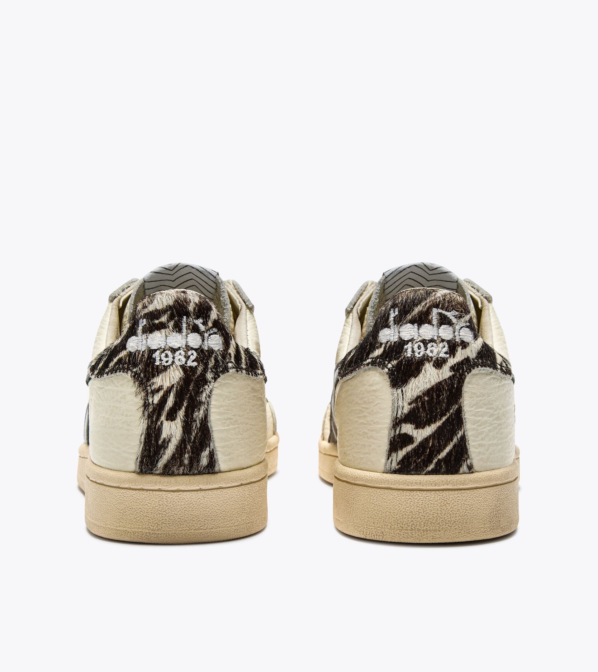 Zapatilla Heritage - Mujer PRESTIGE SAFARI WN BLANCO PAPIRO - Diadora