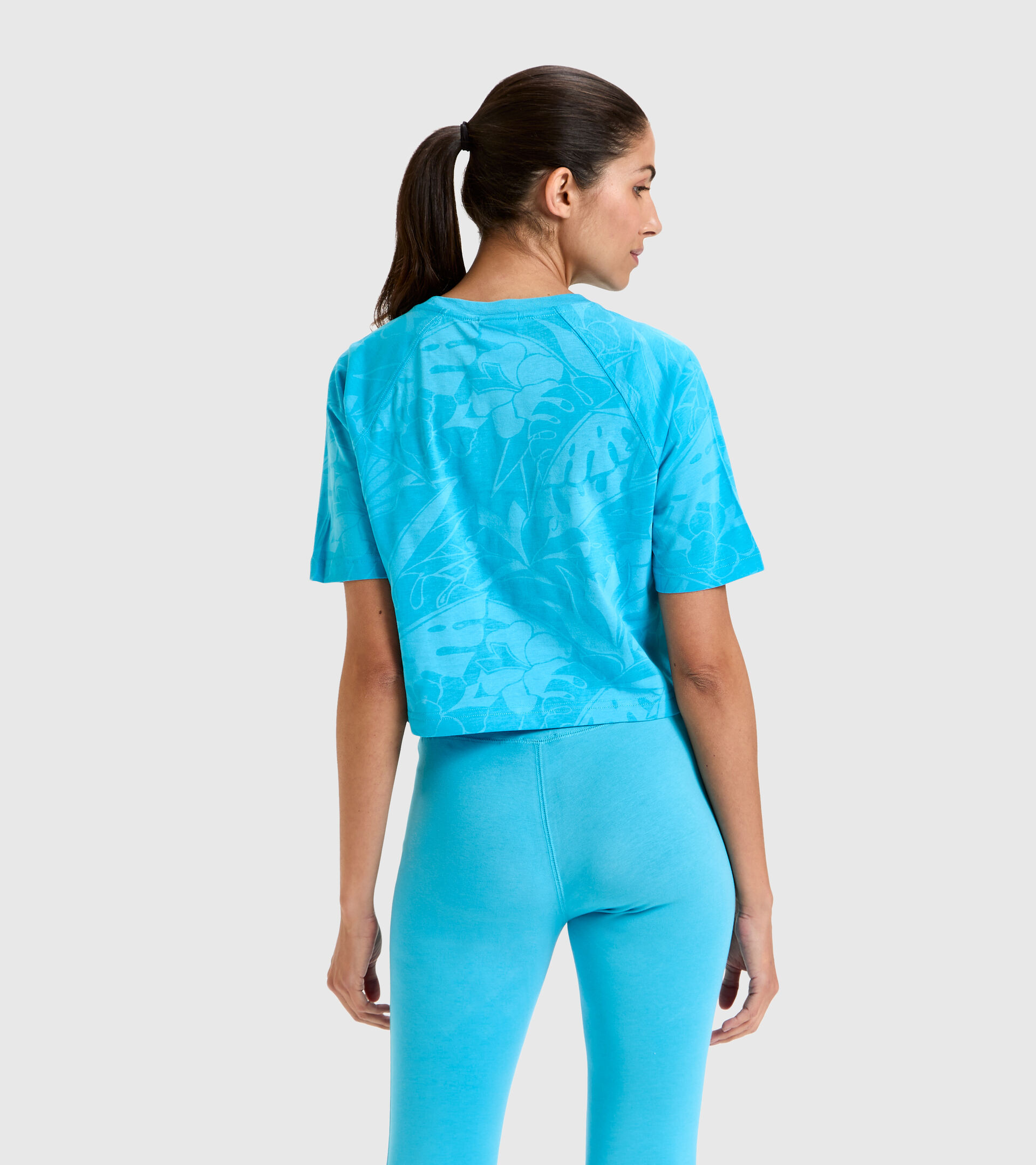 Cotton T-shirt - Women L. T-SHIRT SS CROP MANIFESTO SKY BLUE INTENSE - Diadora