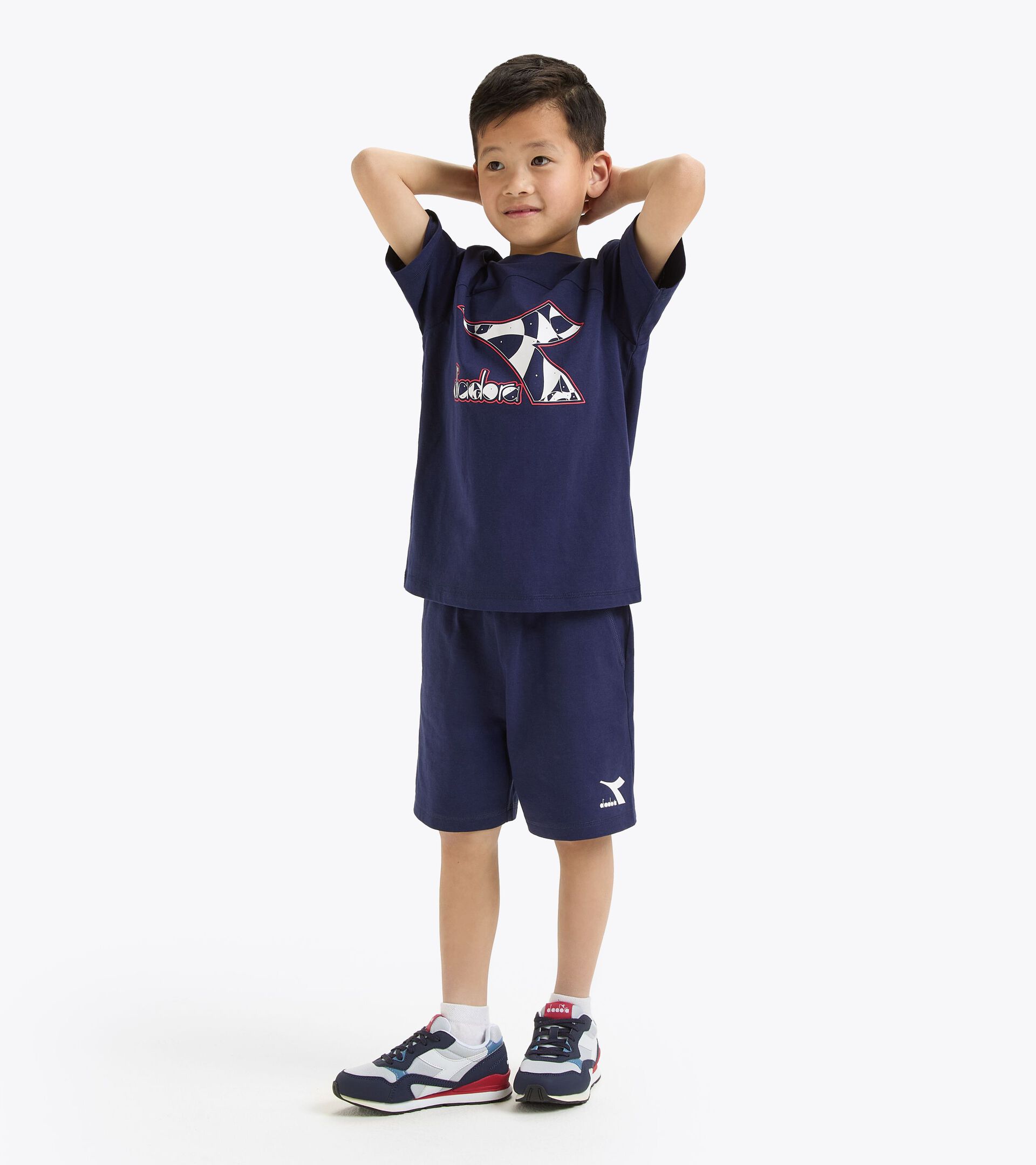 Cotton t-shirt - Boy
 JB.T-SHIRT SS RIDDLE CLASSIC NAVY - Diadora