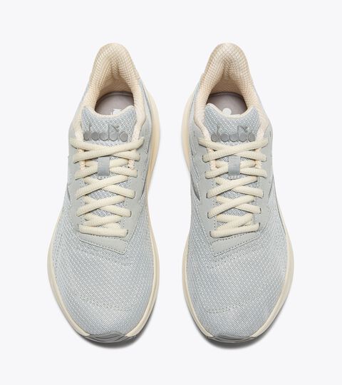 PASSO 4 W, SILVER DD/WHISPER WHITE Walking shoe - Women’s PASSO 4 W SILVER DD/WHISPER WHITE - Diadora