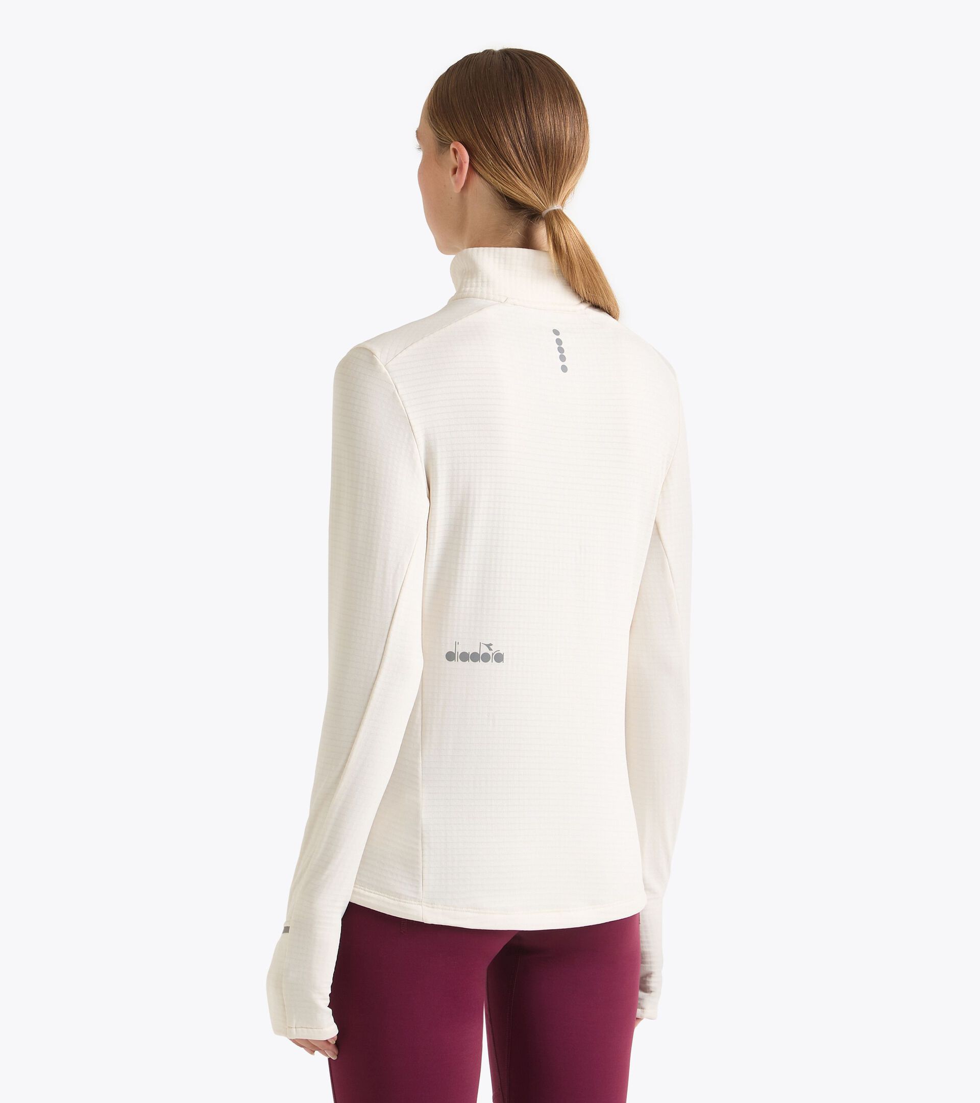 Forro polar termorregulador con tejido FIBRAZERO - Winter Protection - Mujer
L. WARM UP WINTER PROTECTION BLANCO MURMURAR - Diadora