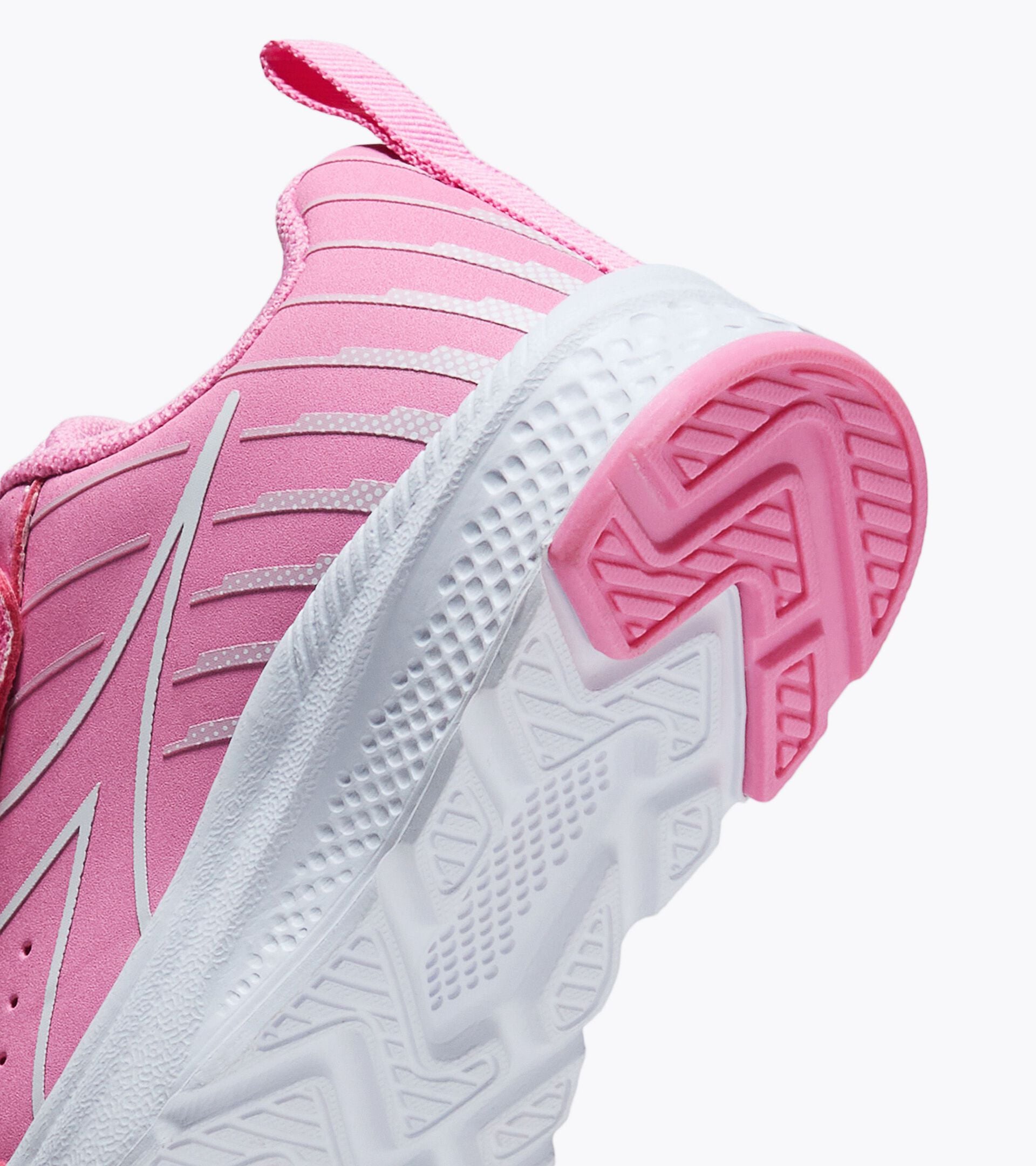 Running shoes - Boys and girls FALCON 6 SL I BEGONIA PINK/WHITE - Diadora