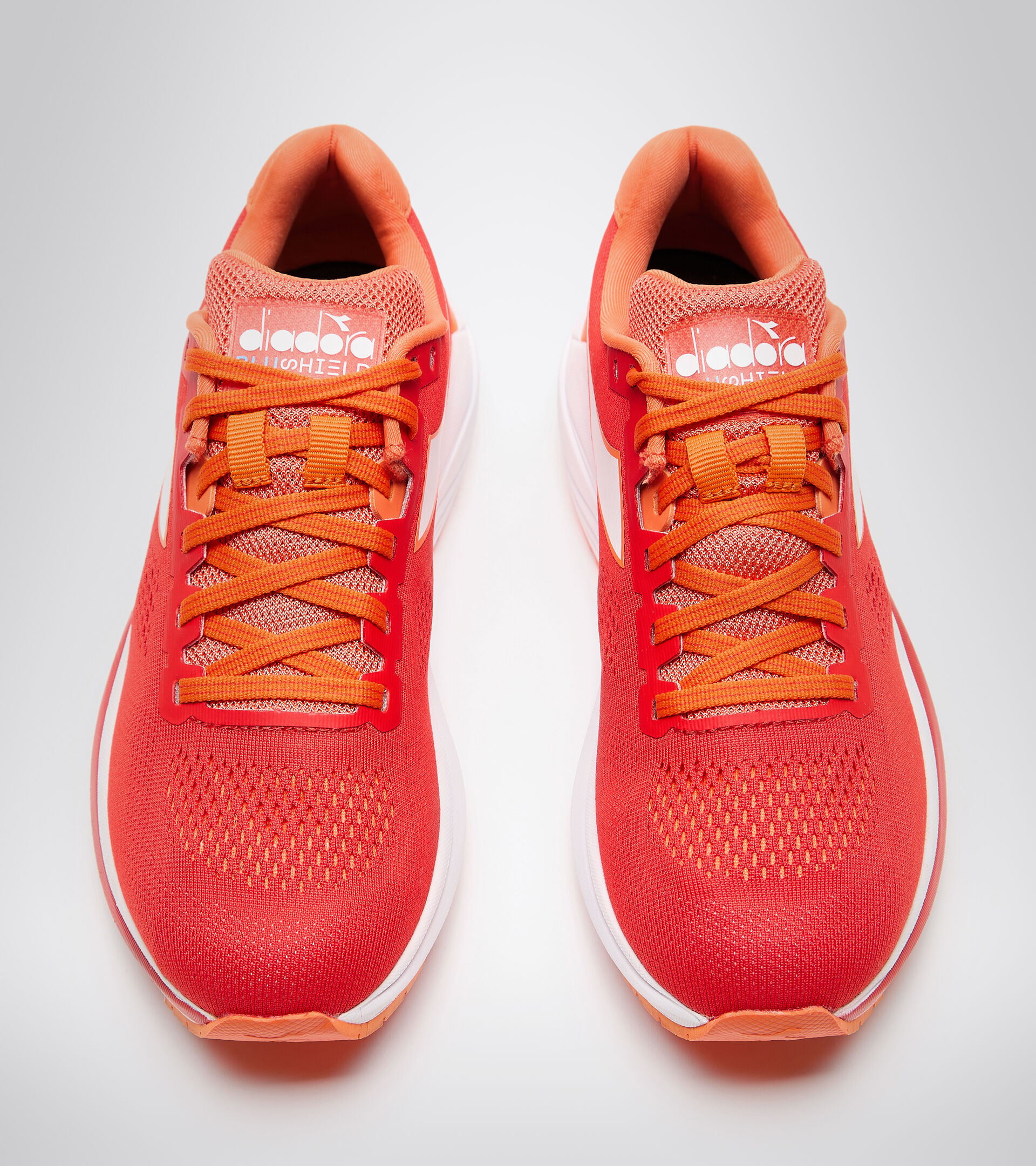 Zapatillas de running - Mujer MYTHOS BLUSHIELD 7 VORTICE W ROJO INTENSO/BLCO/NRNJ BERMELL - Diadora