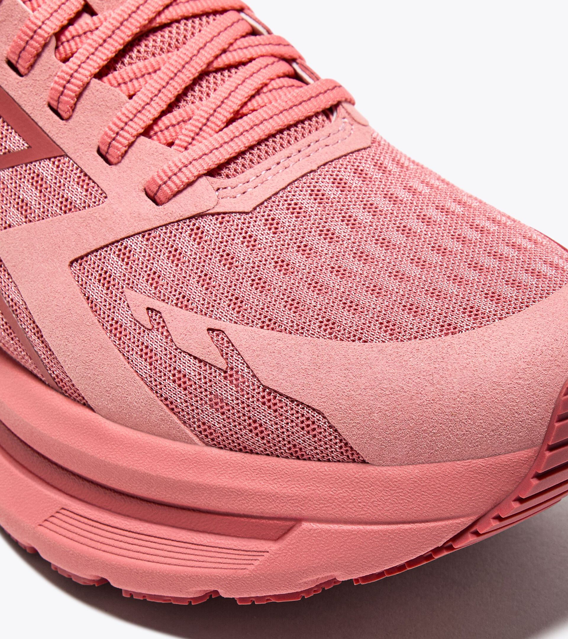 Running shoe - Comfort and stability - Women’s CELLULA W LOBSTER BISQUE/FADED ROSE - Diadora